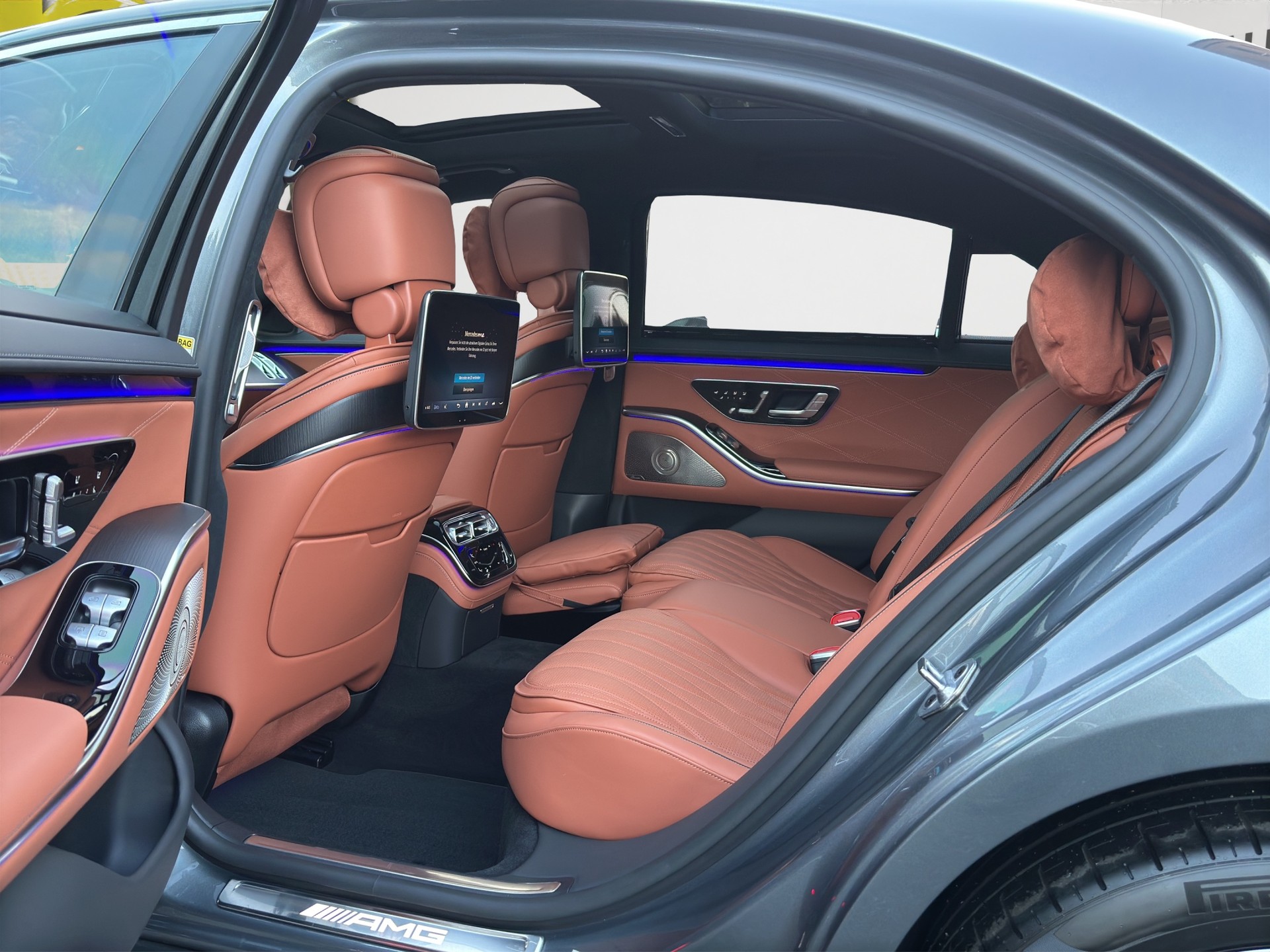 MERCEDES-BENZ S 63 AMG E Performance 4Matic 4x4 MODELL 2024-image-13
