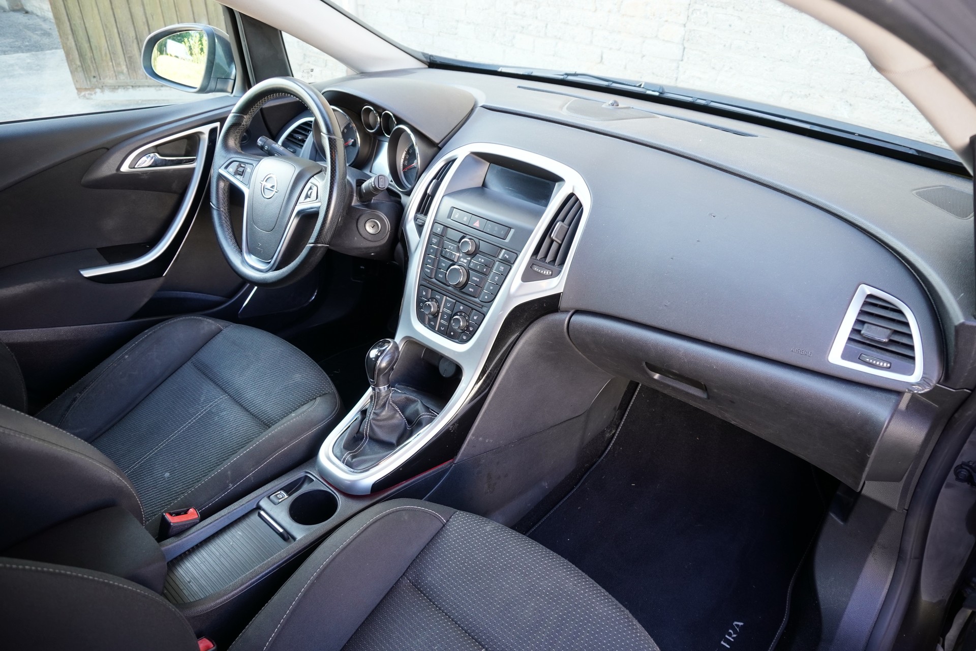 OPEL Astra 1.4i 16V Turbo Sport-image-6