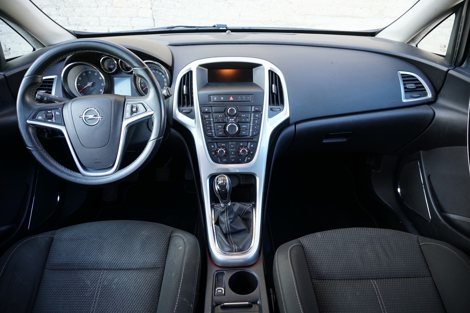 OPEL Astra 1.4i 16V Turbo Sport-image-5
