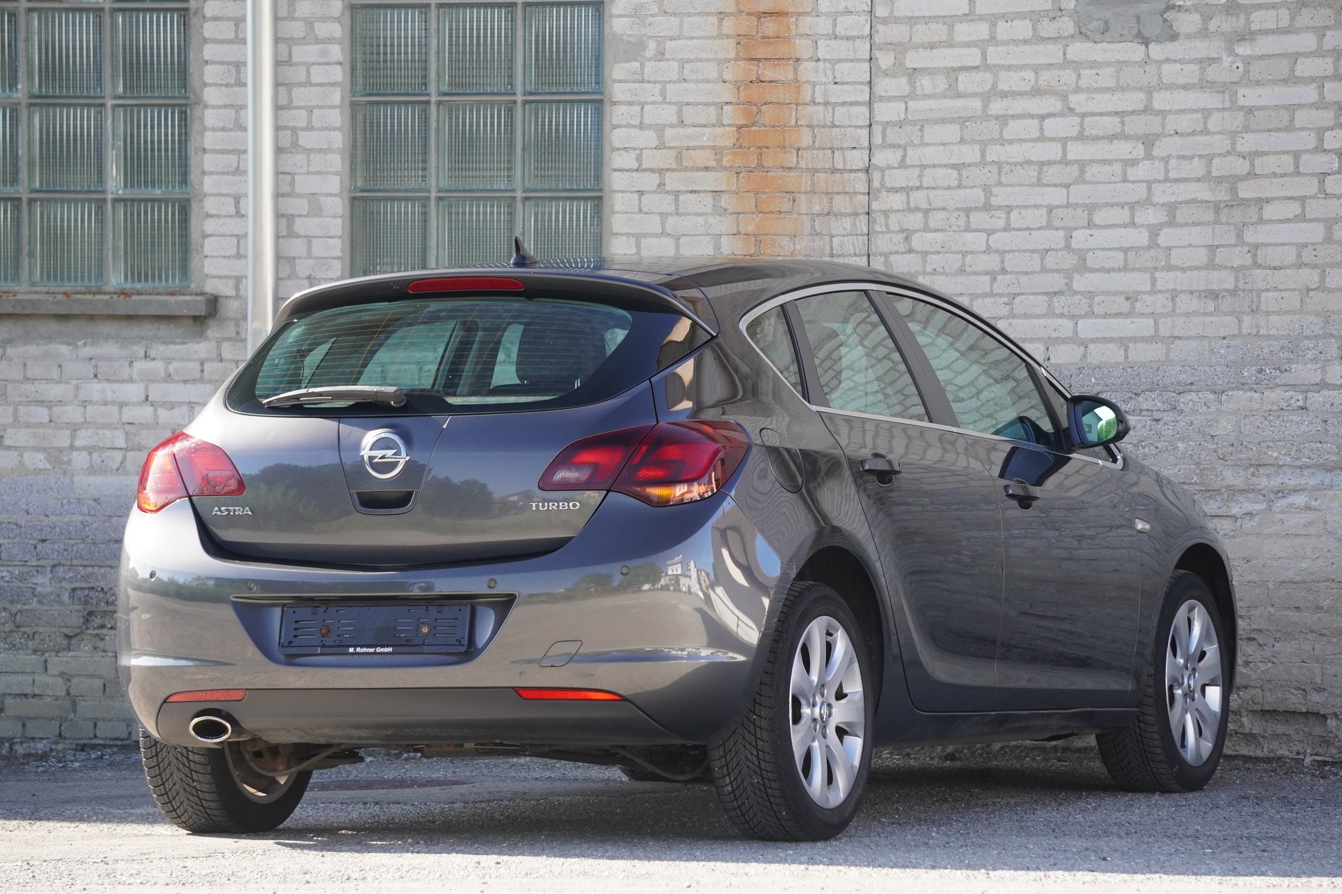 OPEL Astra 1.4i 16V Turbo Sport-image-2