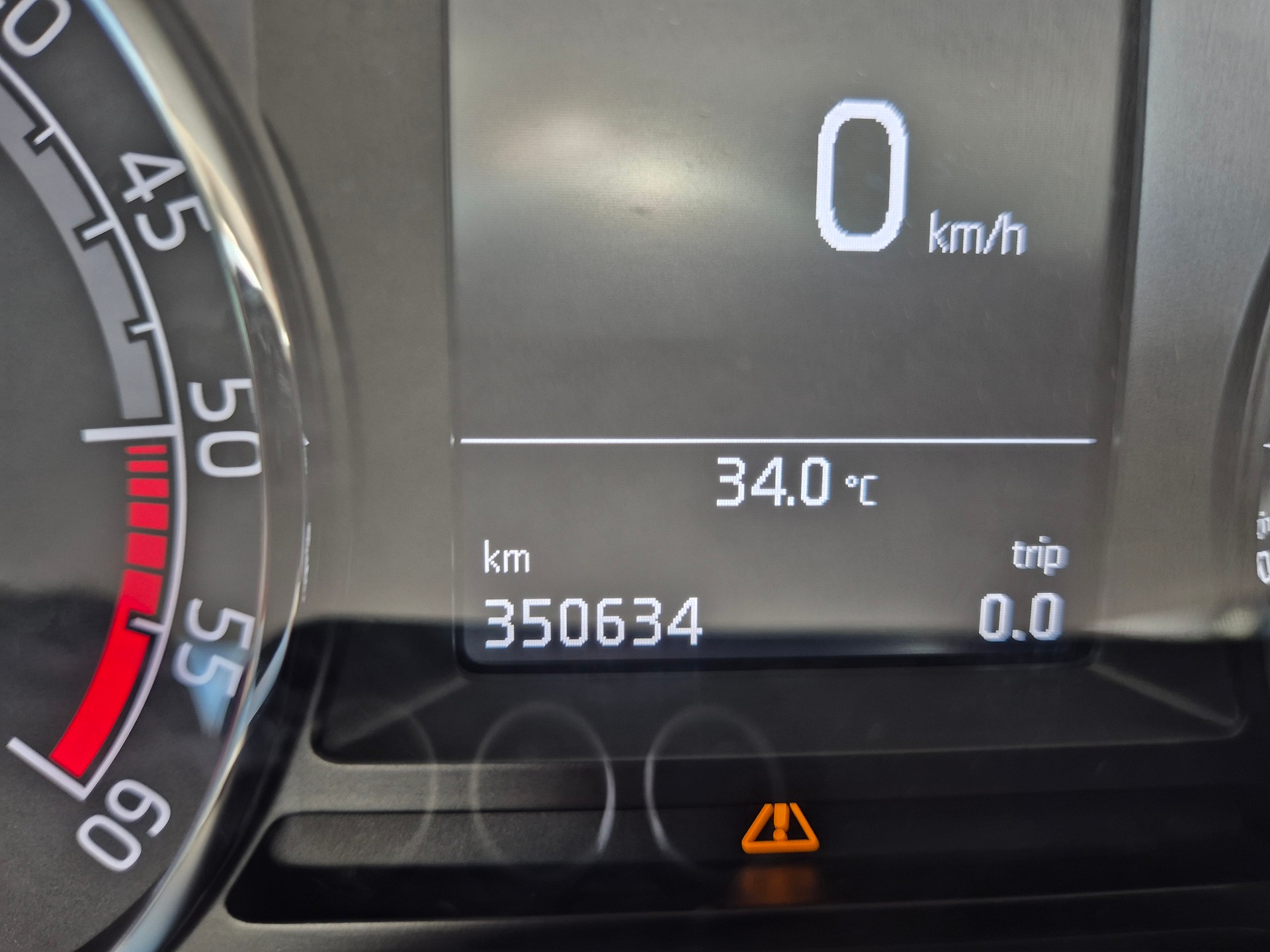 SKODA Octavia Combi 1.6 TDI Ambition DSG-image-11