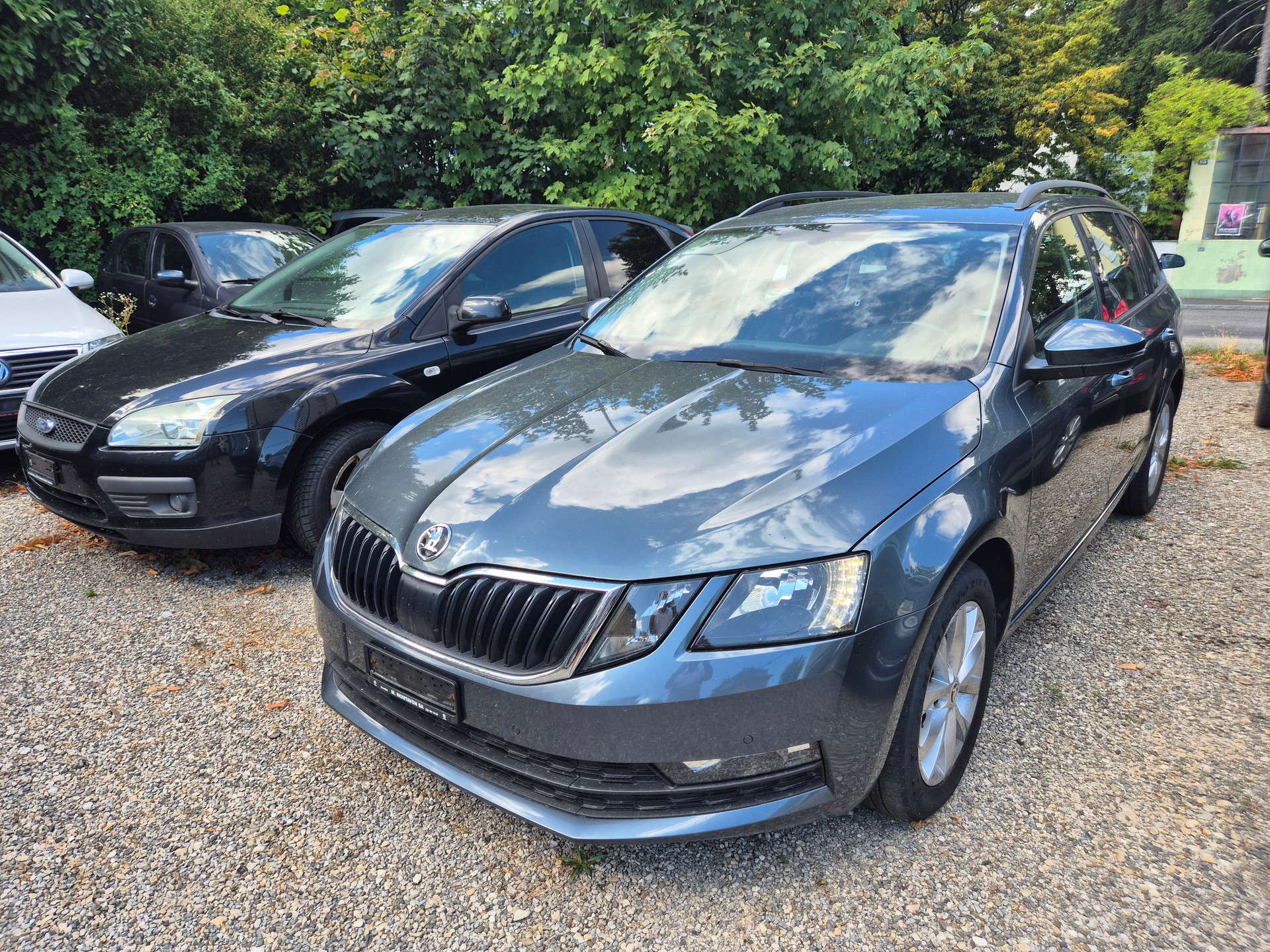 SKODA Octavia Combi 1.6 TDI Ambition DSG-image-1