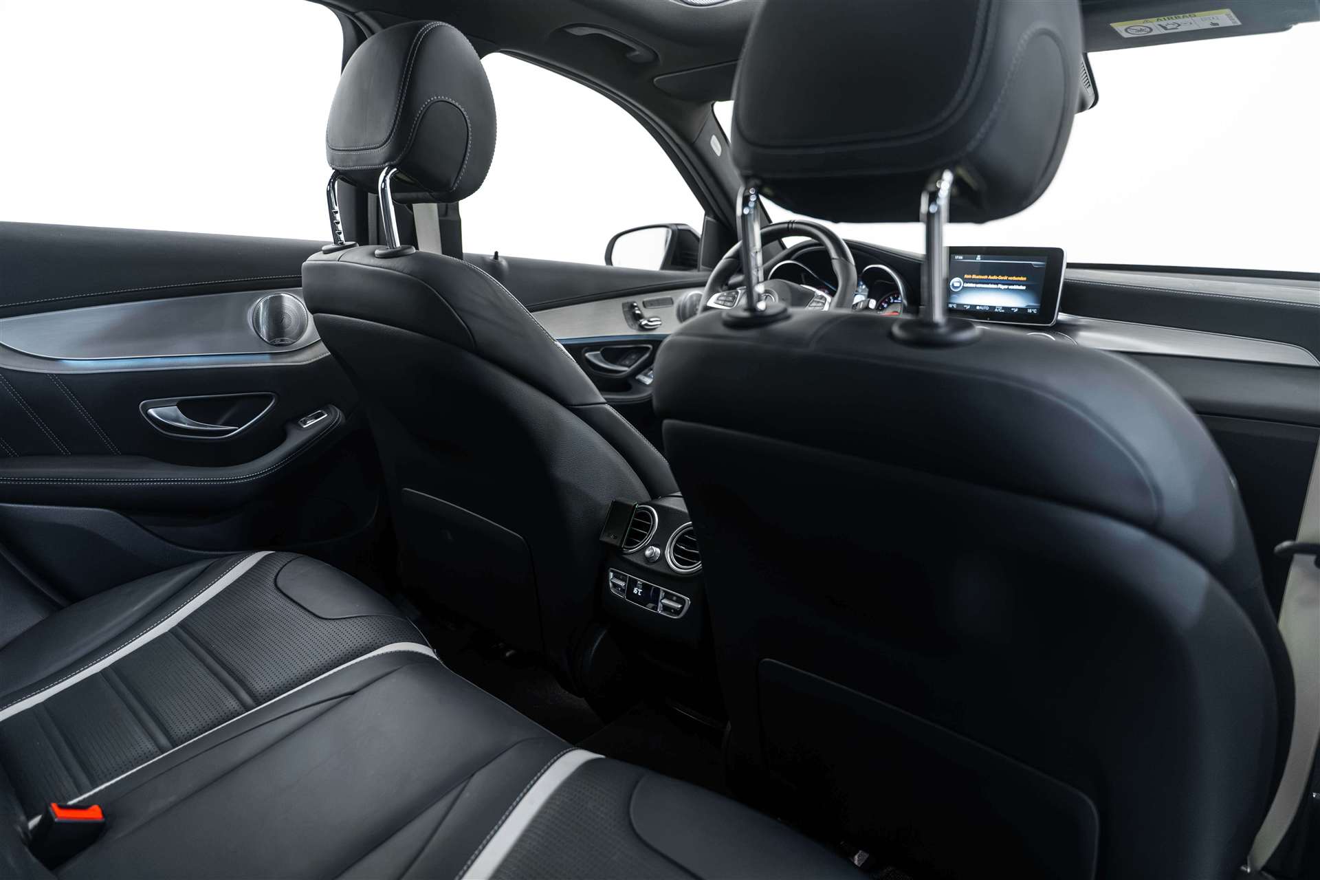 MERCEDES-BENZ MERCEDES-BENZ GLC 63 S AMG 4Matic+ 9G-Tronic-image-13