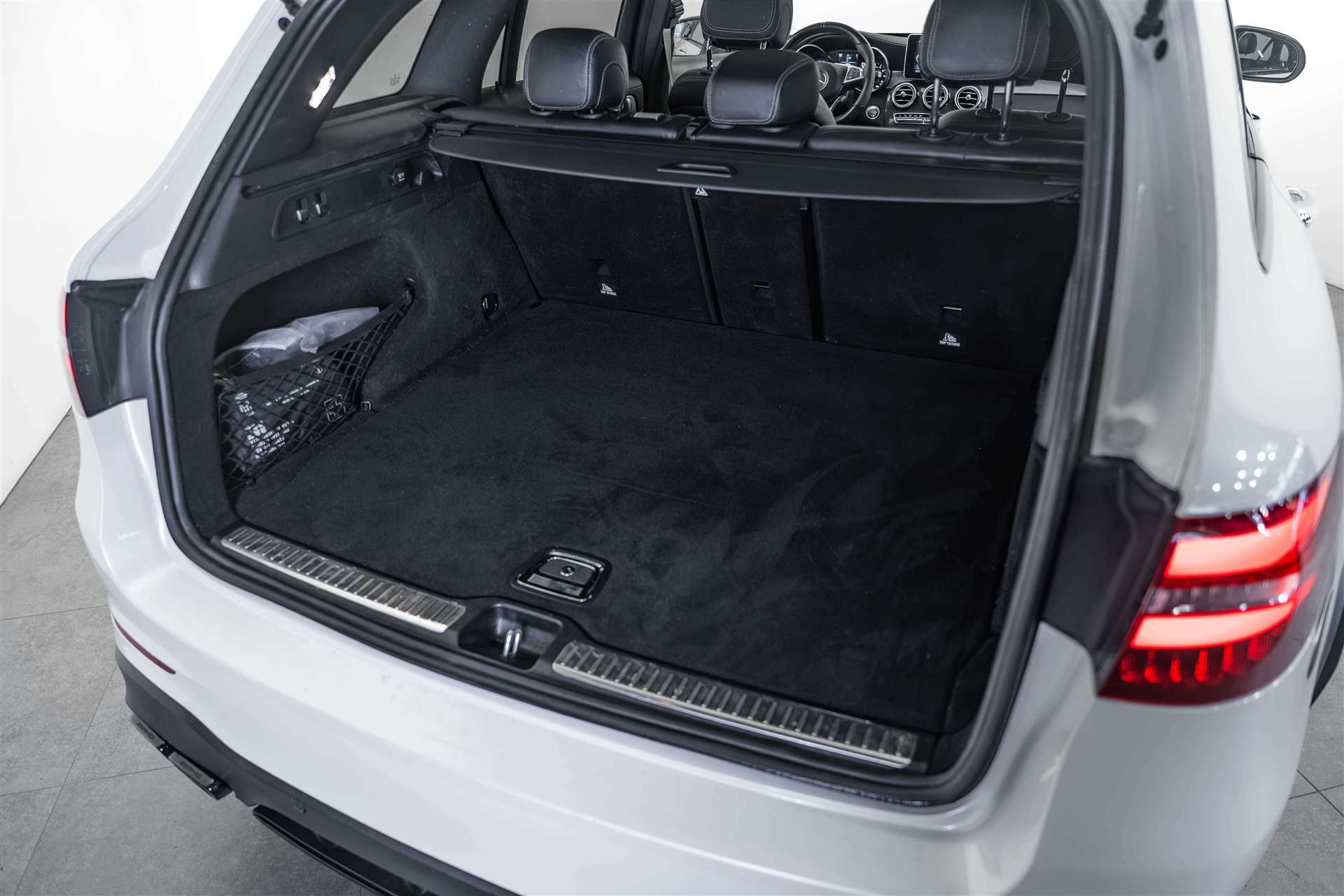 MERCEDES-BENZ MERCEDES-BENZ GLC 63 S AMG 4Matic+ 9G-Tronic-image-4