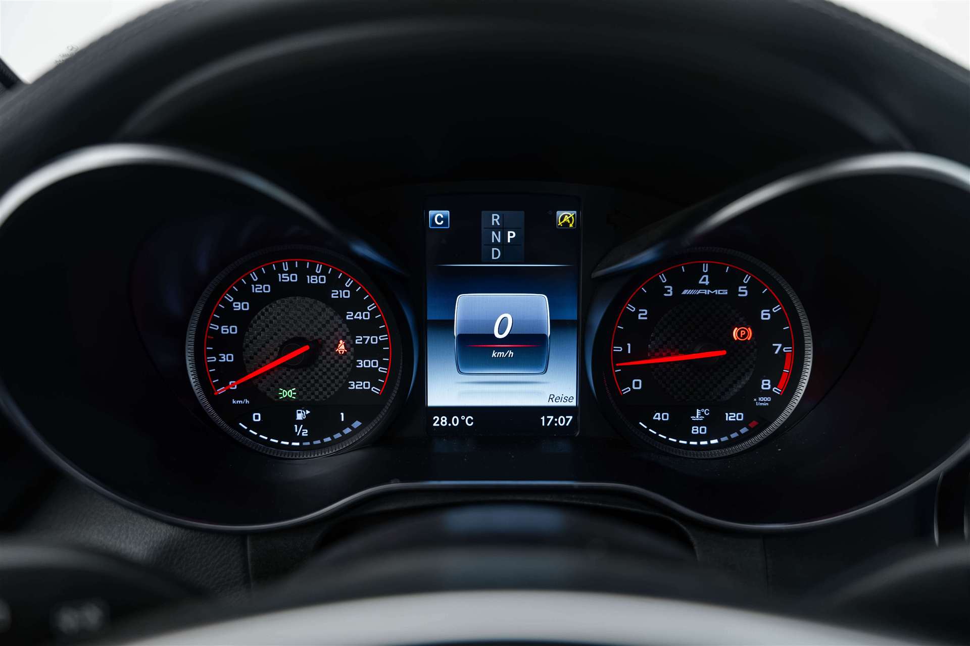 MERCEDES-BENZ MERCEDES-BENZ GLC 63 S AMG 4Matic+ 9G-Tronic-image-25