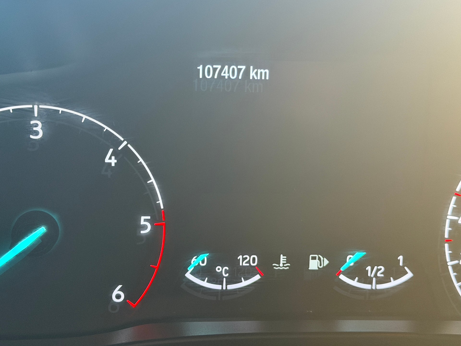 FORD Transit Connect Van T220 1.5 Eco Blue Trend-image-12