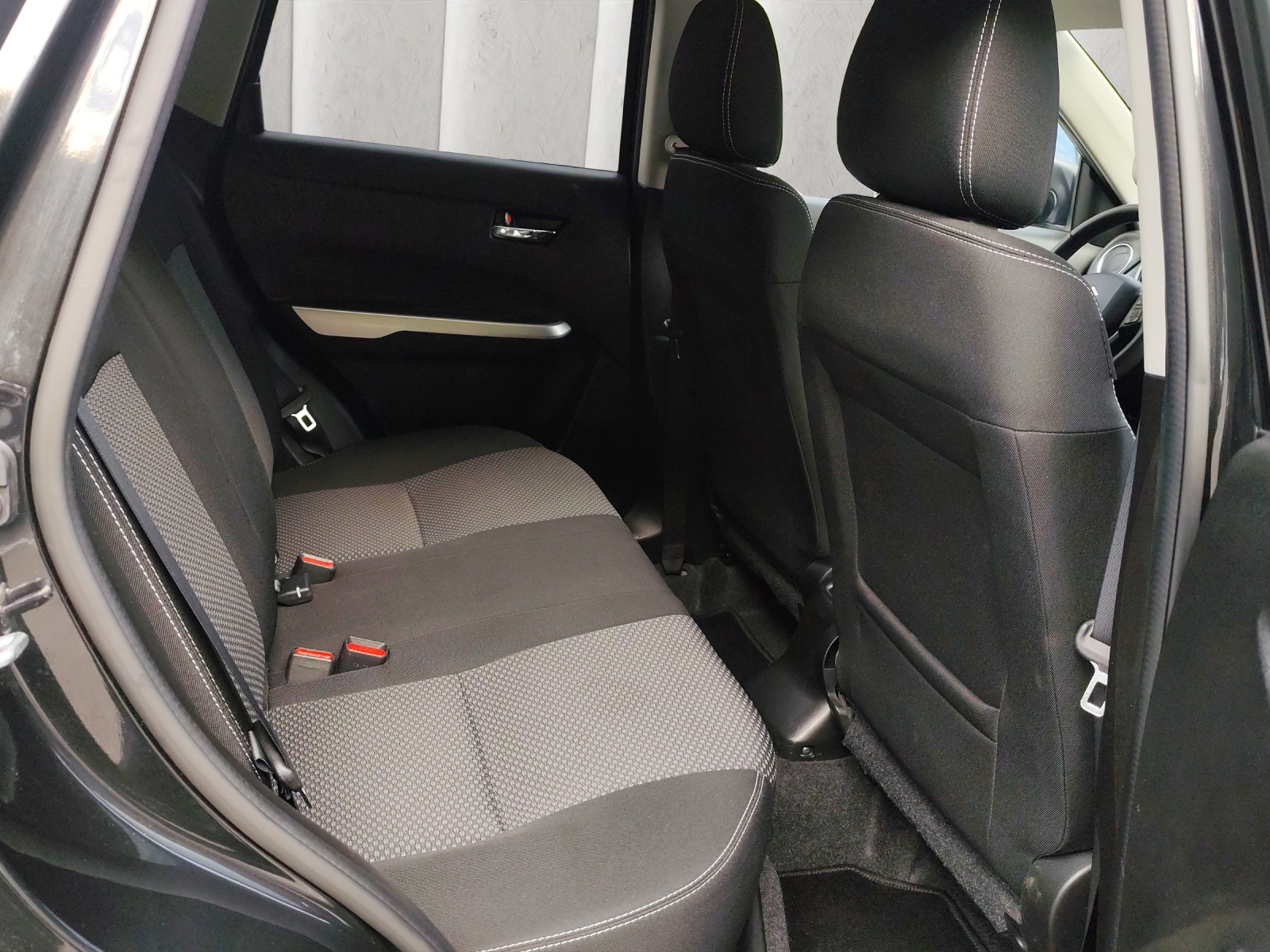 SUZUKI Vitara 1.6 Compact Top-image-9
