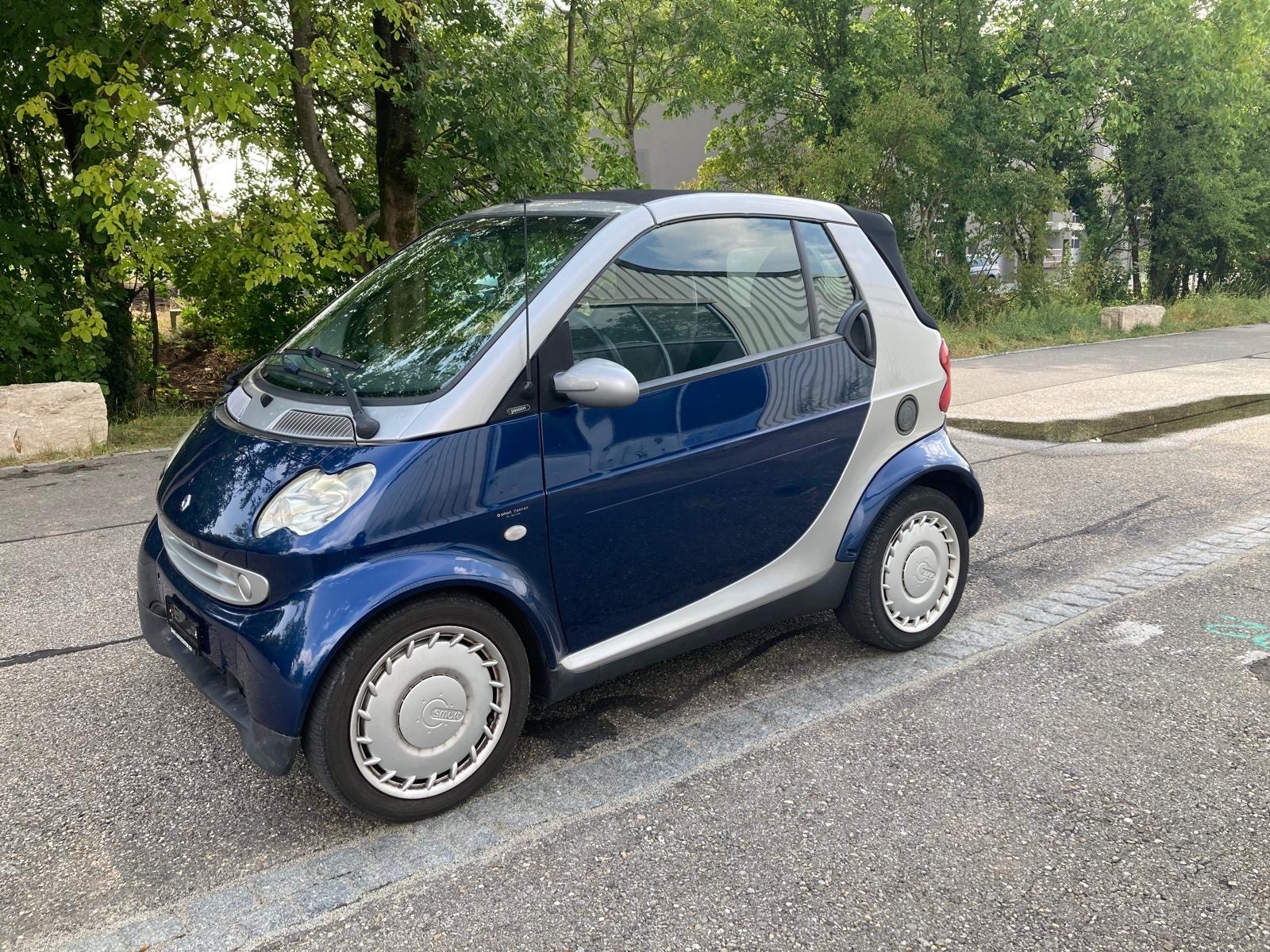 SMART Fortwo Cabriolet-image-7