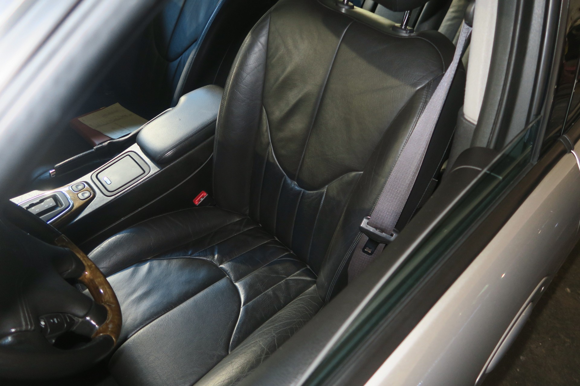 JAGUAR S-TYPE 4.0 V8-image-15
