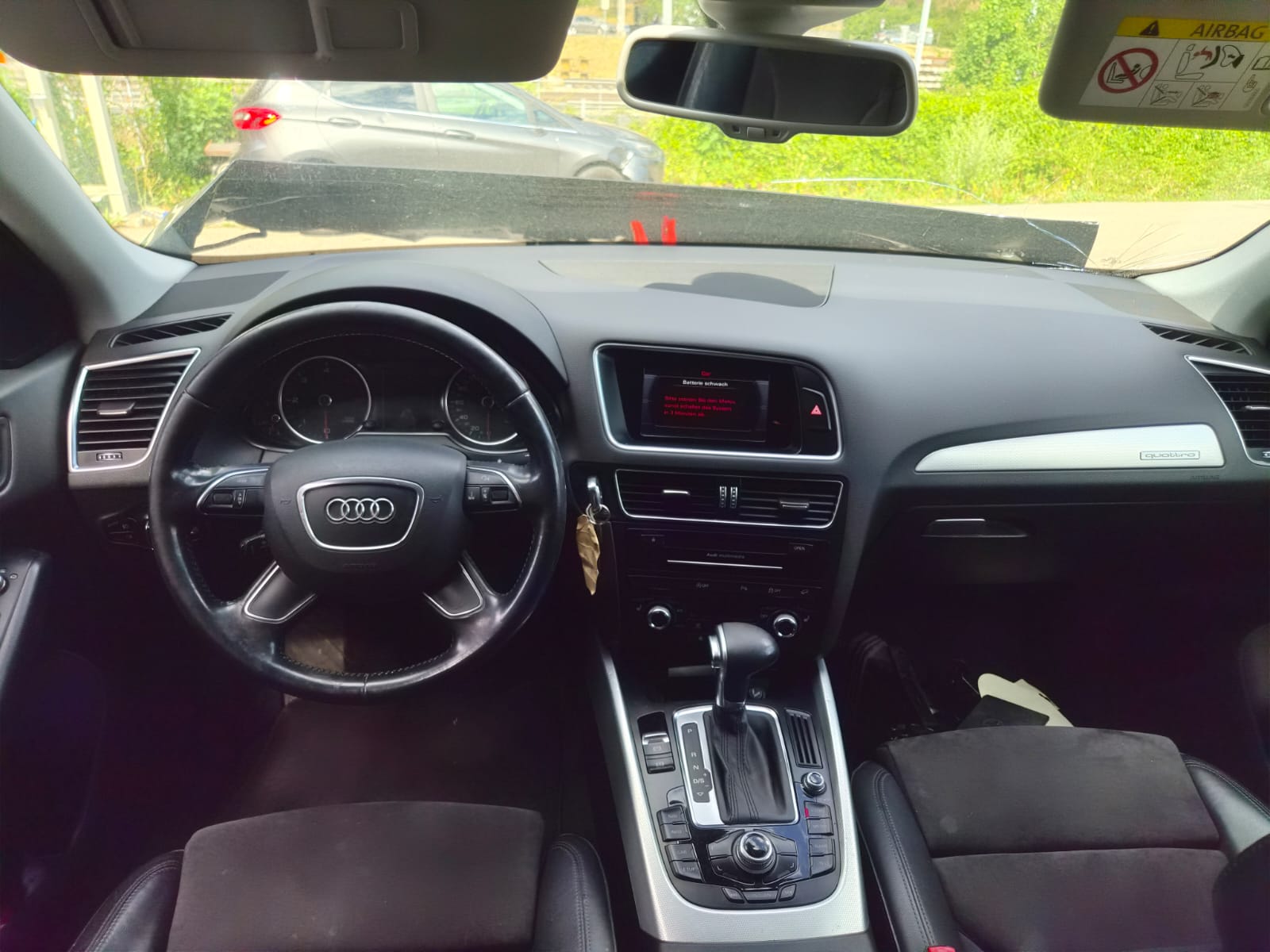 AUDI Q5 3.0 TDI quattro S-tronic-image-5