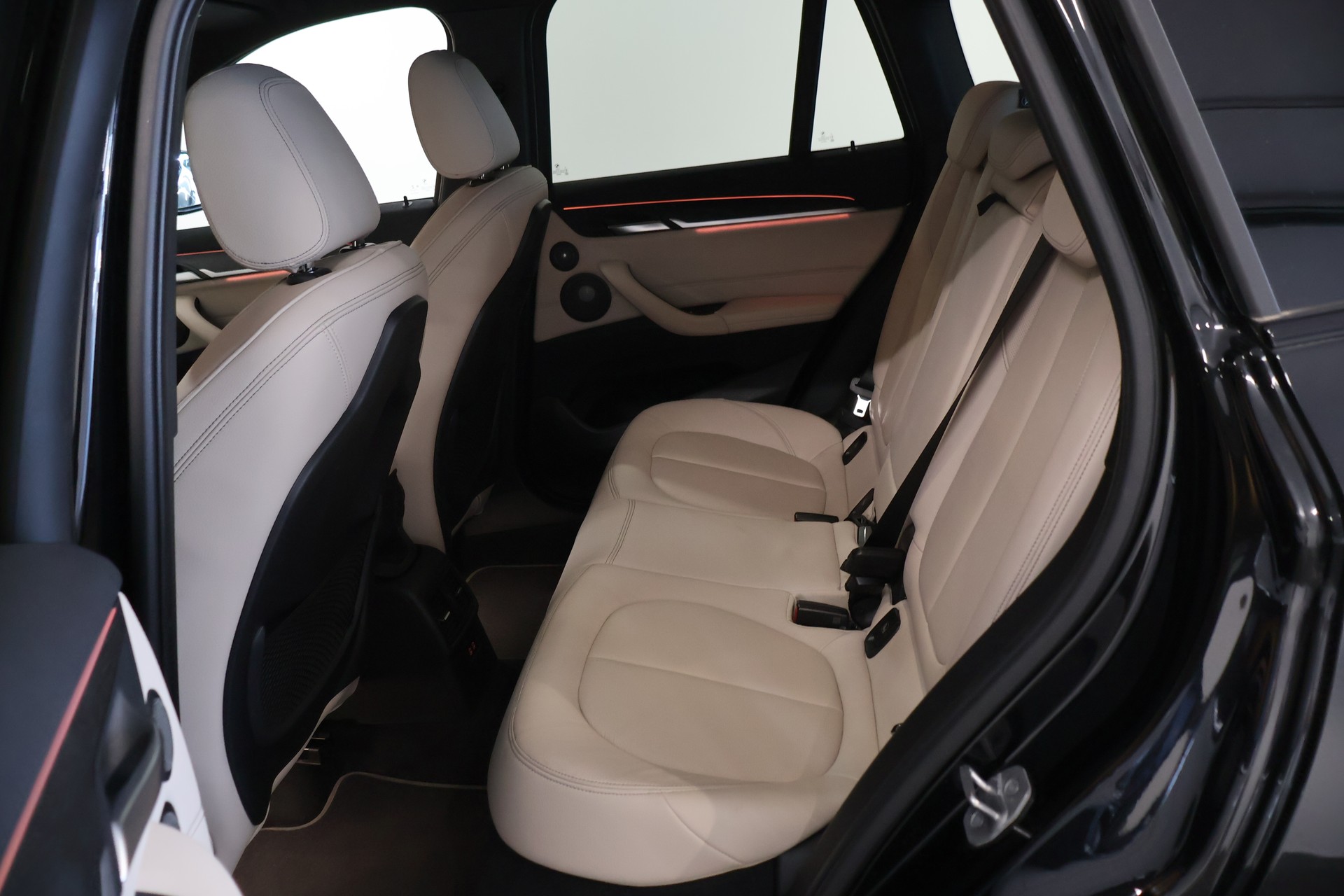 BMW X1 xDrive 25e xLine Fleet Edition Steptronic-image-11