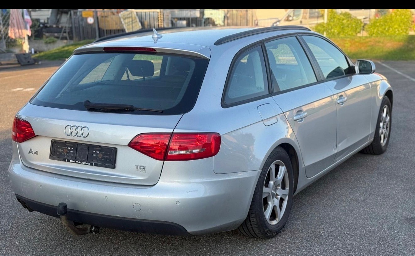 AUDI A4 Avant 2.0 TDI multitronic-image-1