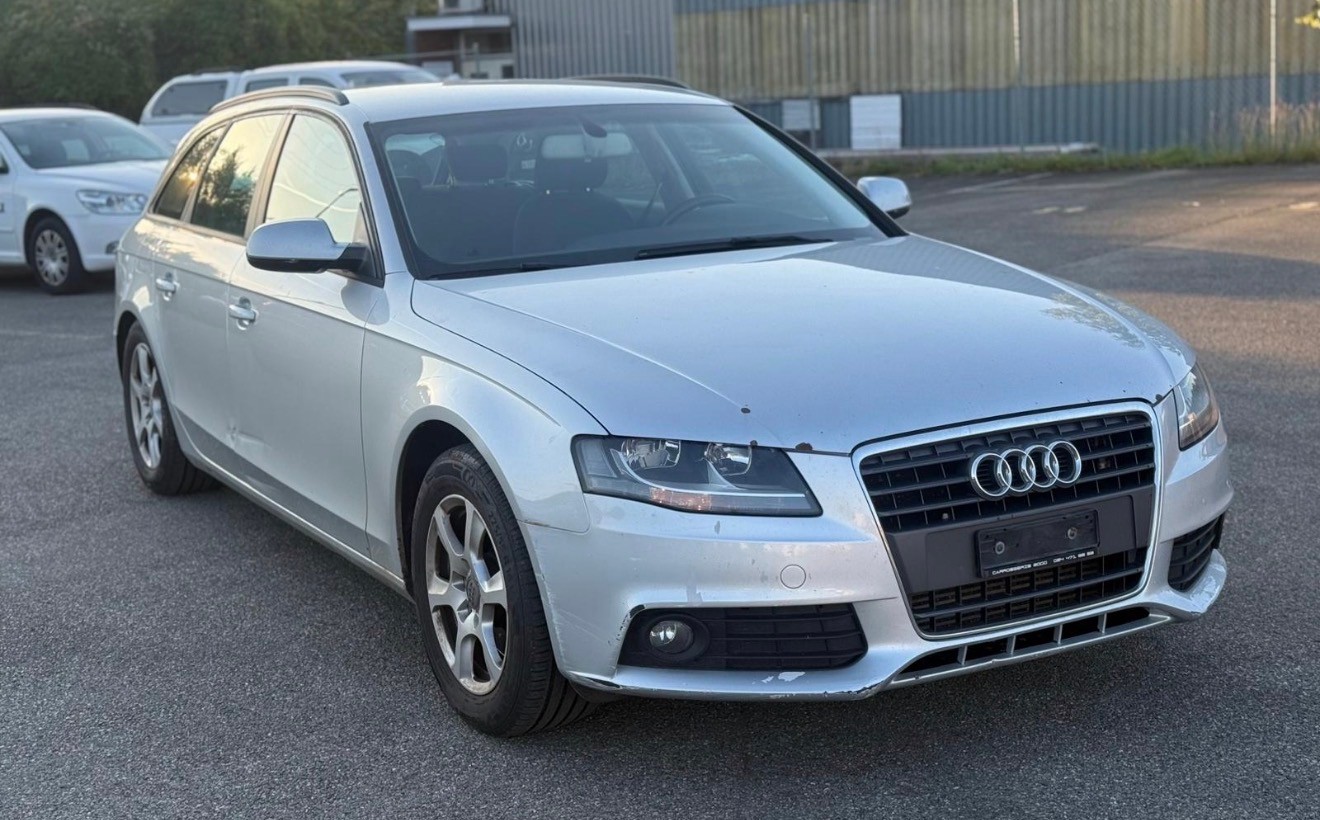 AUDI A4 Avant 2.0 TDI multitronic-image-2