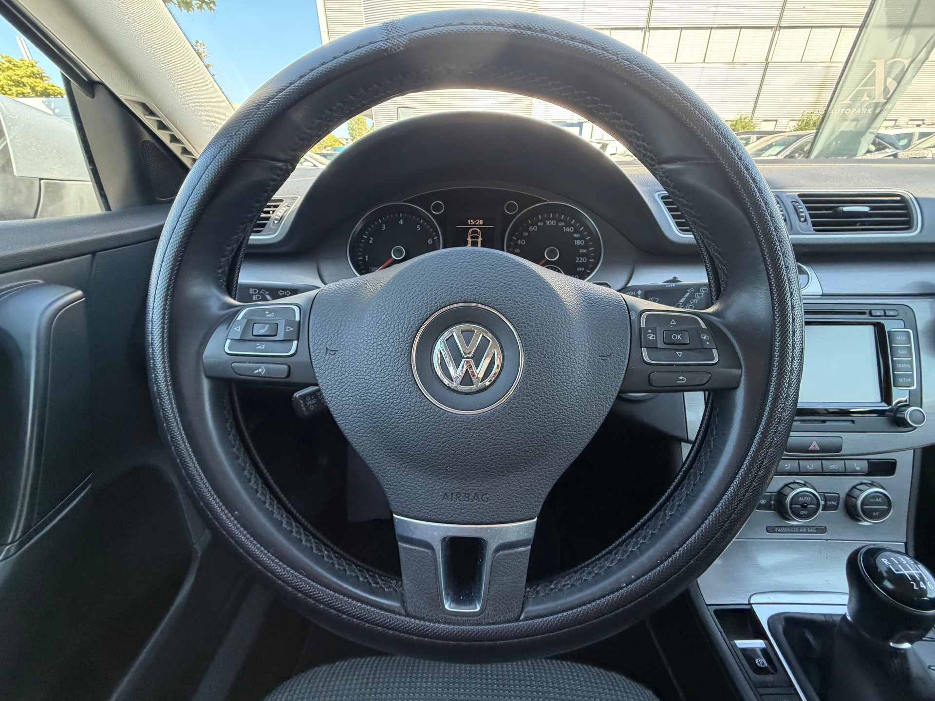 VW Passat Variant 1.4 TSI BMT Comfortline-image-11