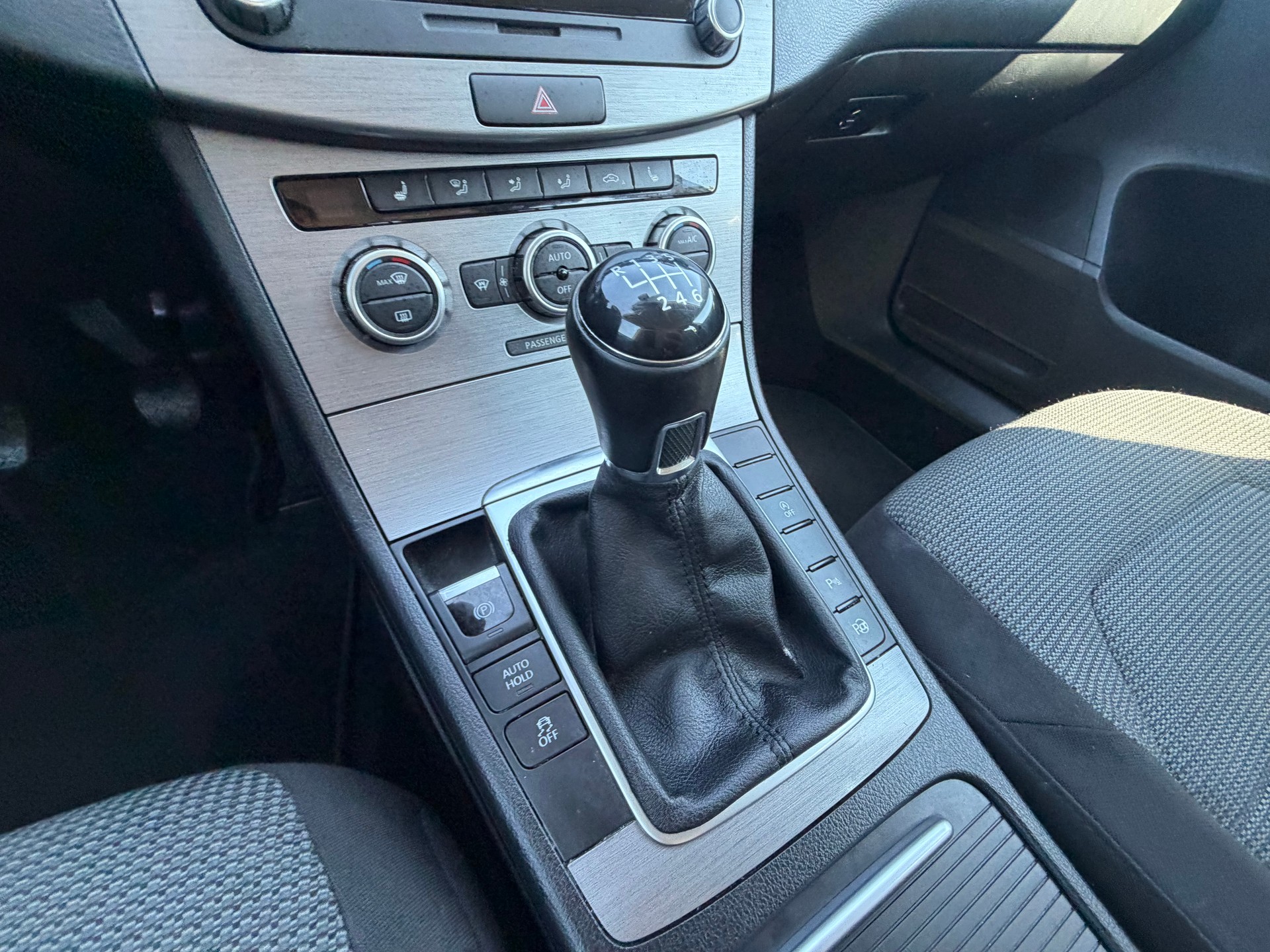 VW Passat Variant 1.4 TSI BMT Comfortline-image-12