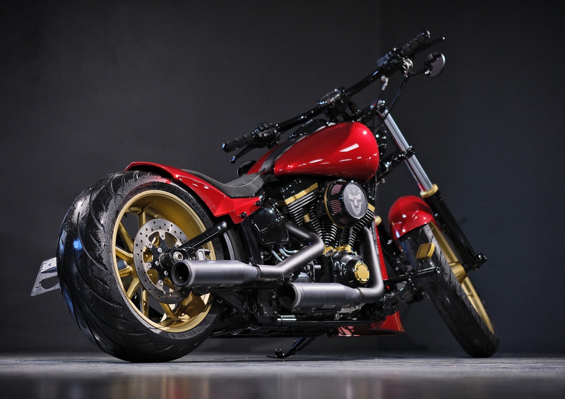 HARLEY-DAVIDSON FXSB Breakout 103 ABS-showroom-element-2