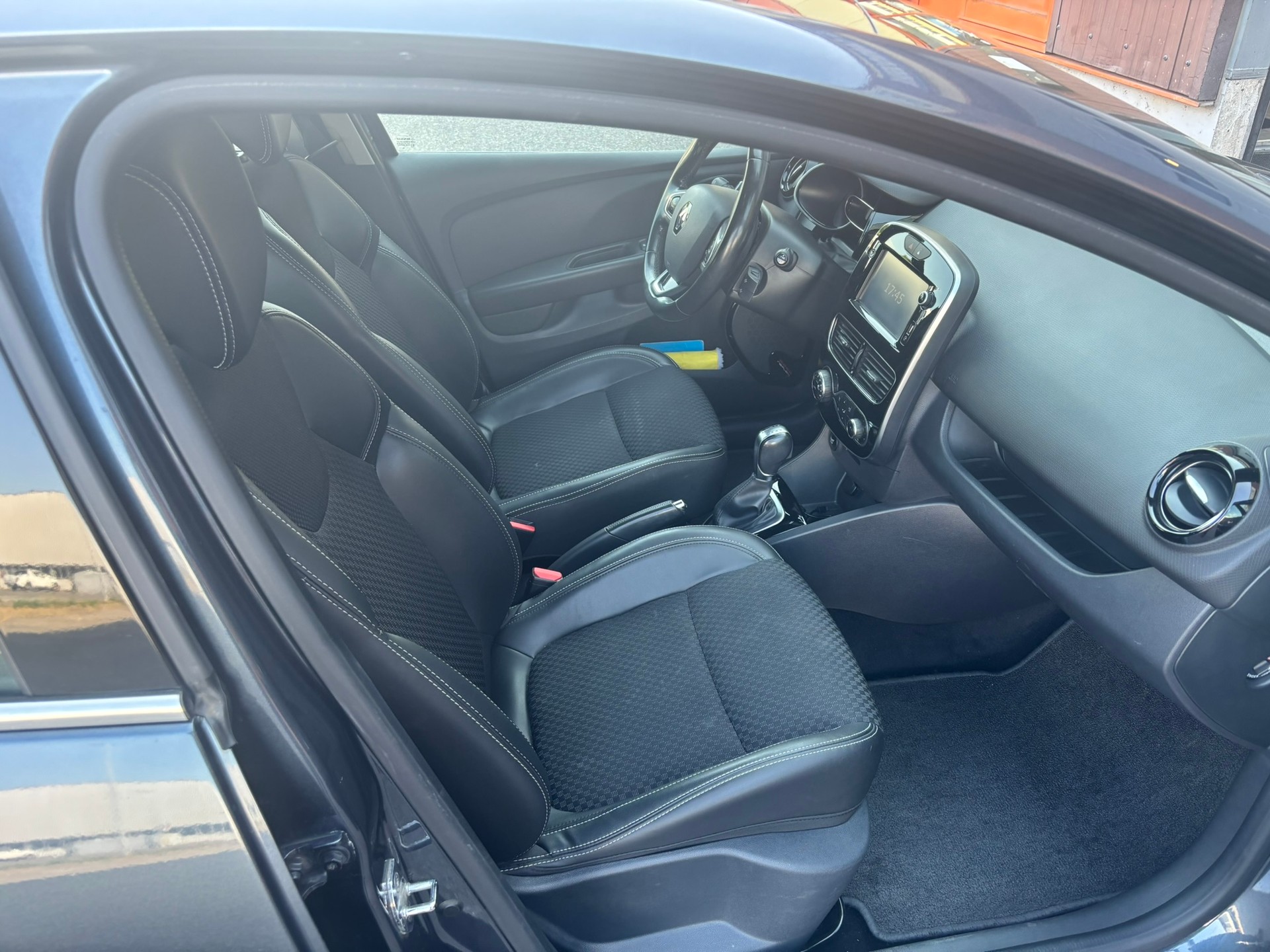 RENAULT 1.2 TCe 120 Intens S/S-image-3