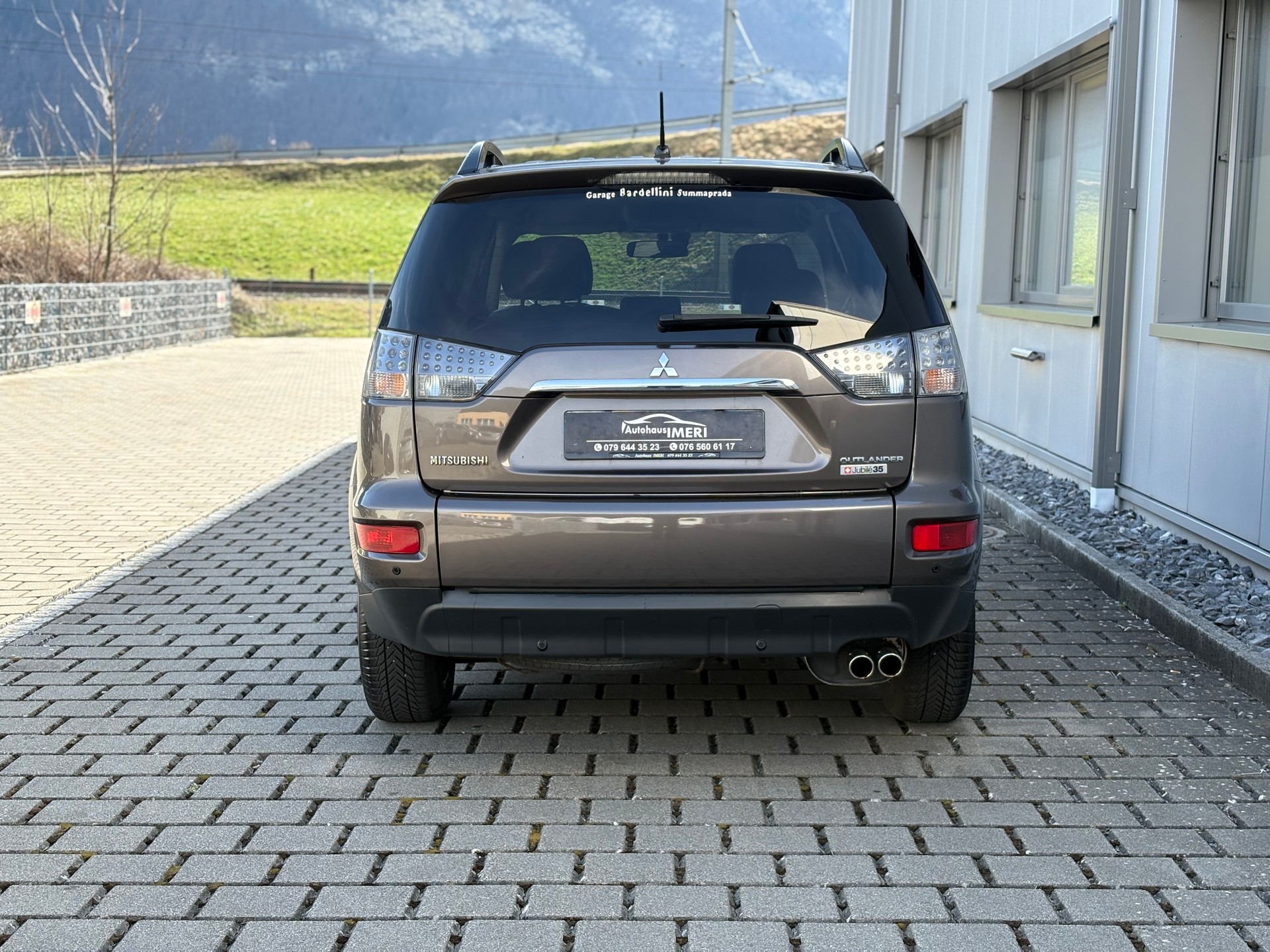 MITSUBISHI Outlander 2.2 DID Jubilé35 4WD TC-SST-image-7
