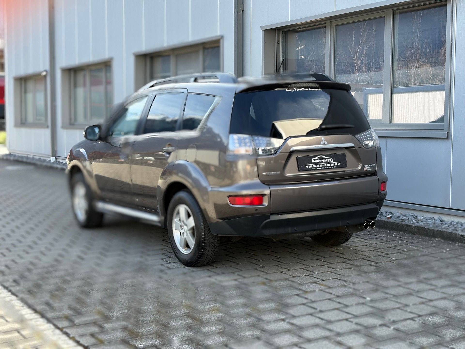 MITSUBISHI Outlander 2.2 DID Jubilé35 4WD TC-SST-image-5