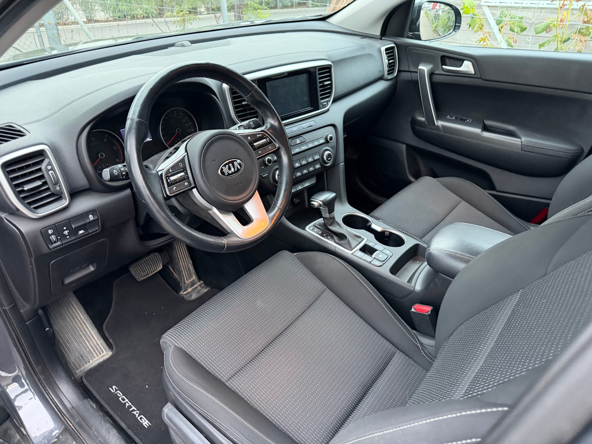 KIA Sportage 1.6CRDi Mild Hybrid Power 25 4WD Automat-image-5