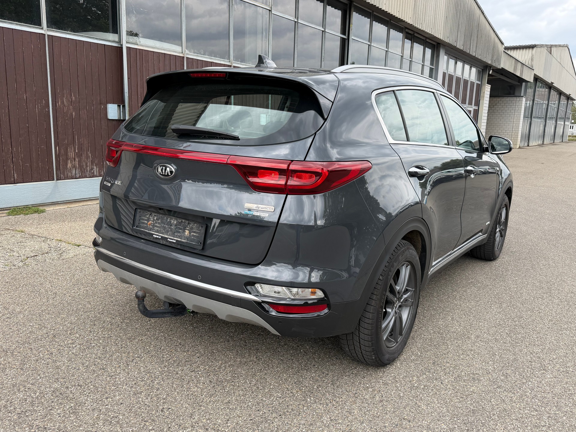 KIA Sportage 1.6CRDi Mild Hybrid Power 25 4WD Automat-image-4