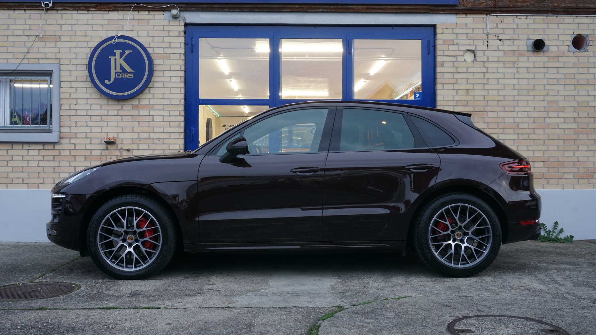 PORSCHE Macan GTS PDK-image-5