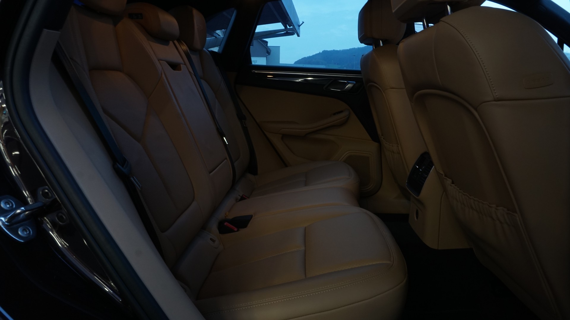PORSCHE Macan GTS PDK-image-17