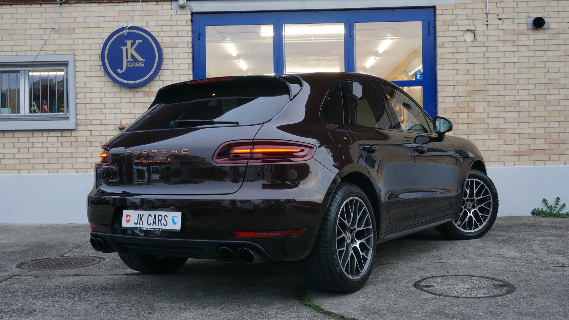 PORSCHE Macan GTS PDK-image-6