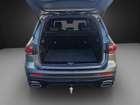 MERCEDES-BENZ GLB 220 d AMG Line 4 MAT.-image-7