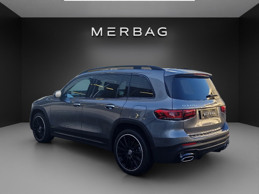 MERCEDES-BENZ GLB 220 d AMG Line 4 MAT.-image-4