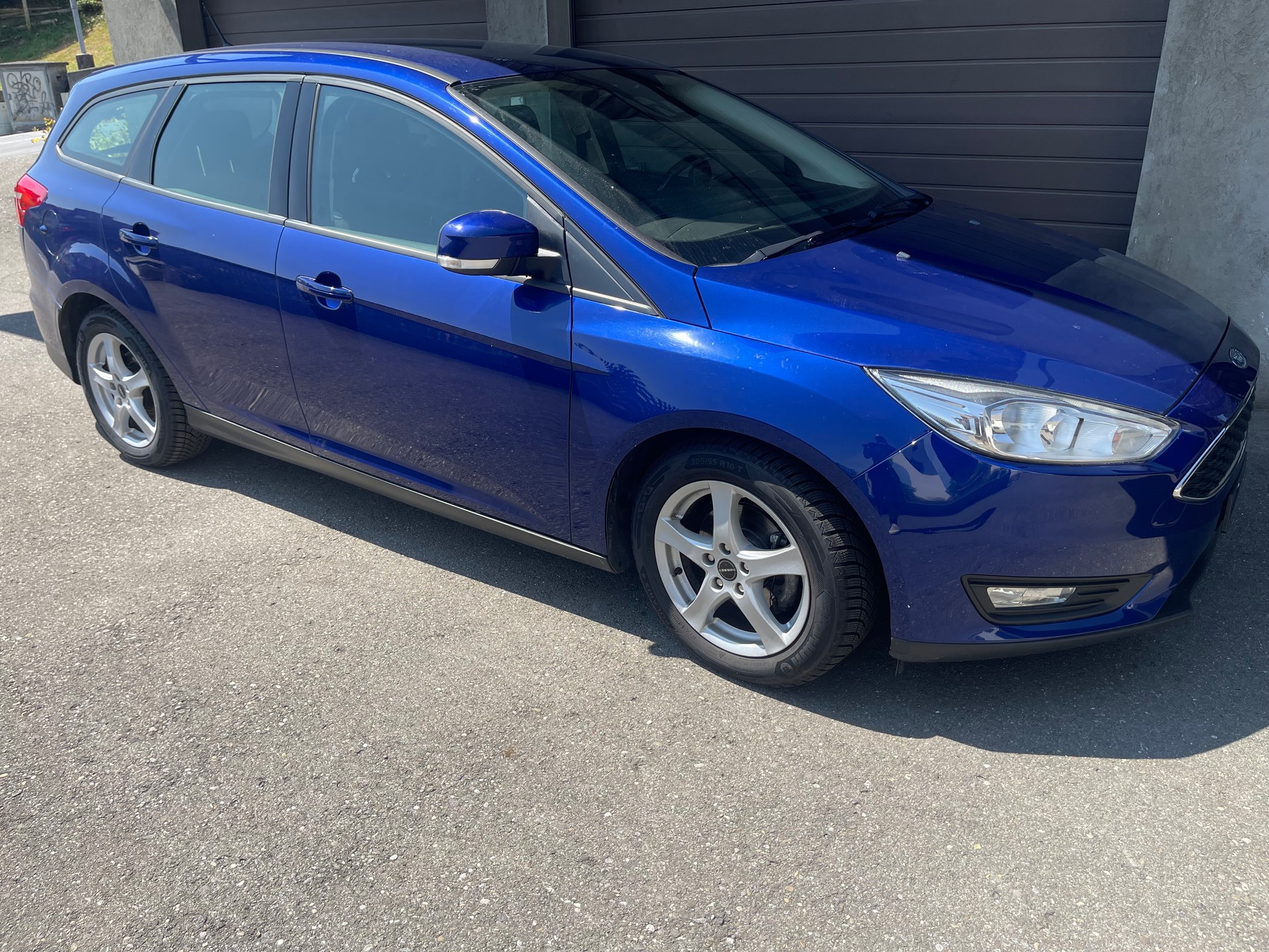 FORD Focus 1.0 SCTi Trend-image-4