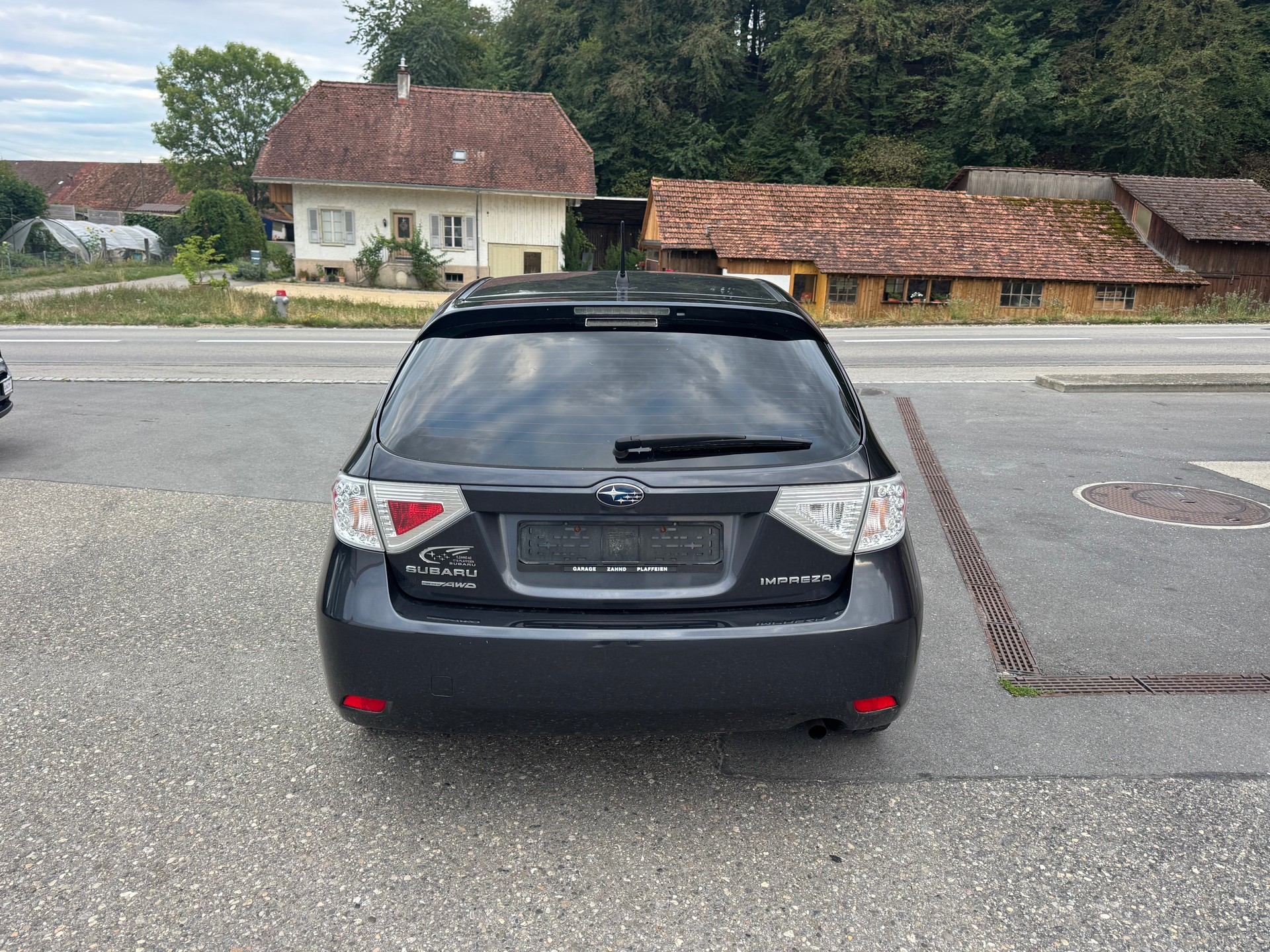 SUBARU Impreza 1.5R Swiss-image-8