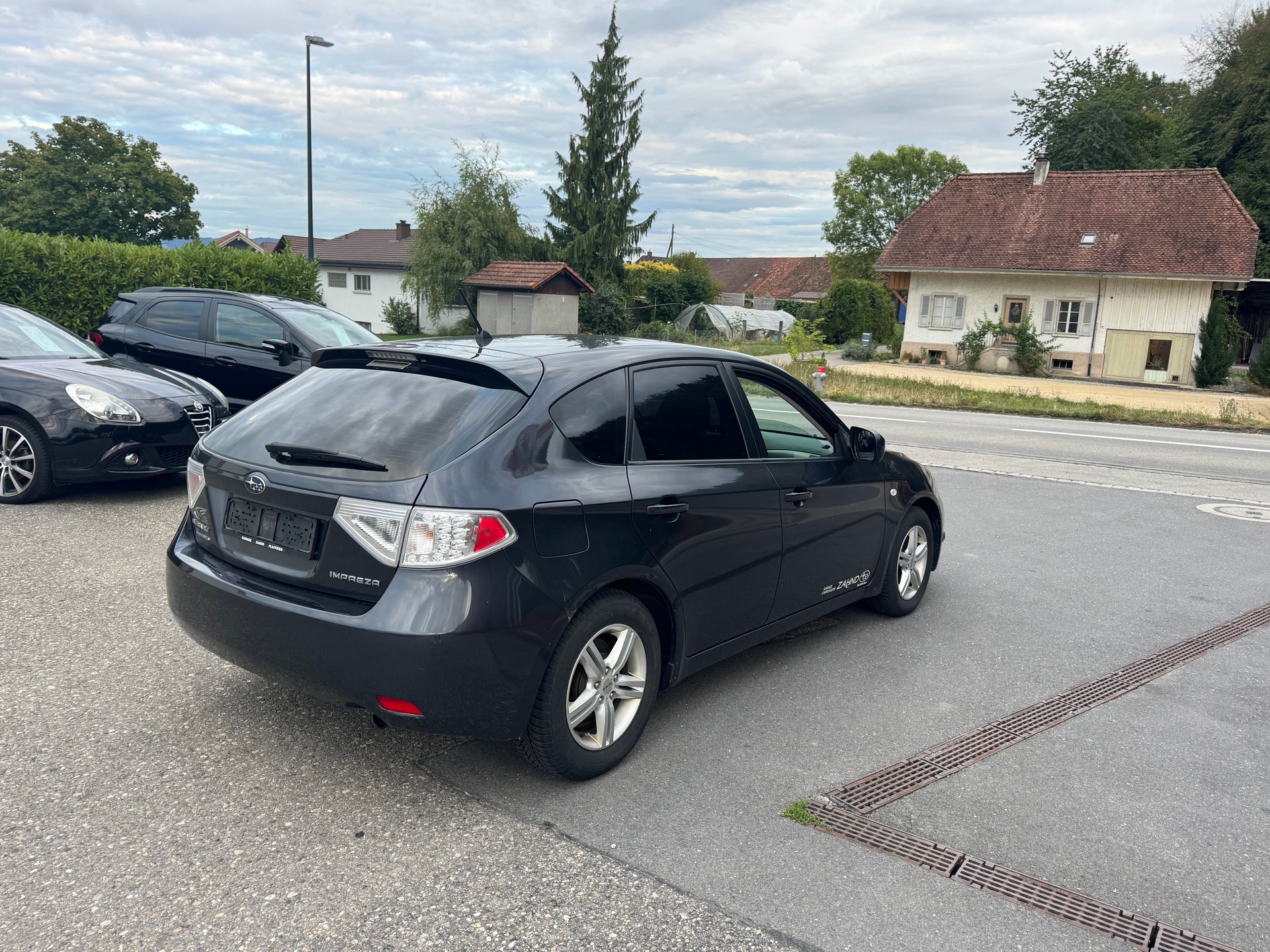 SUBARU Impreza 1.5R Swiss-image-9