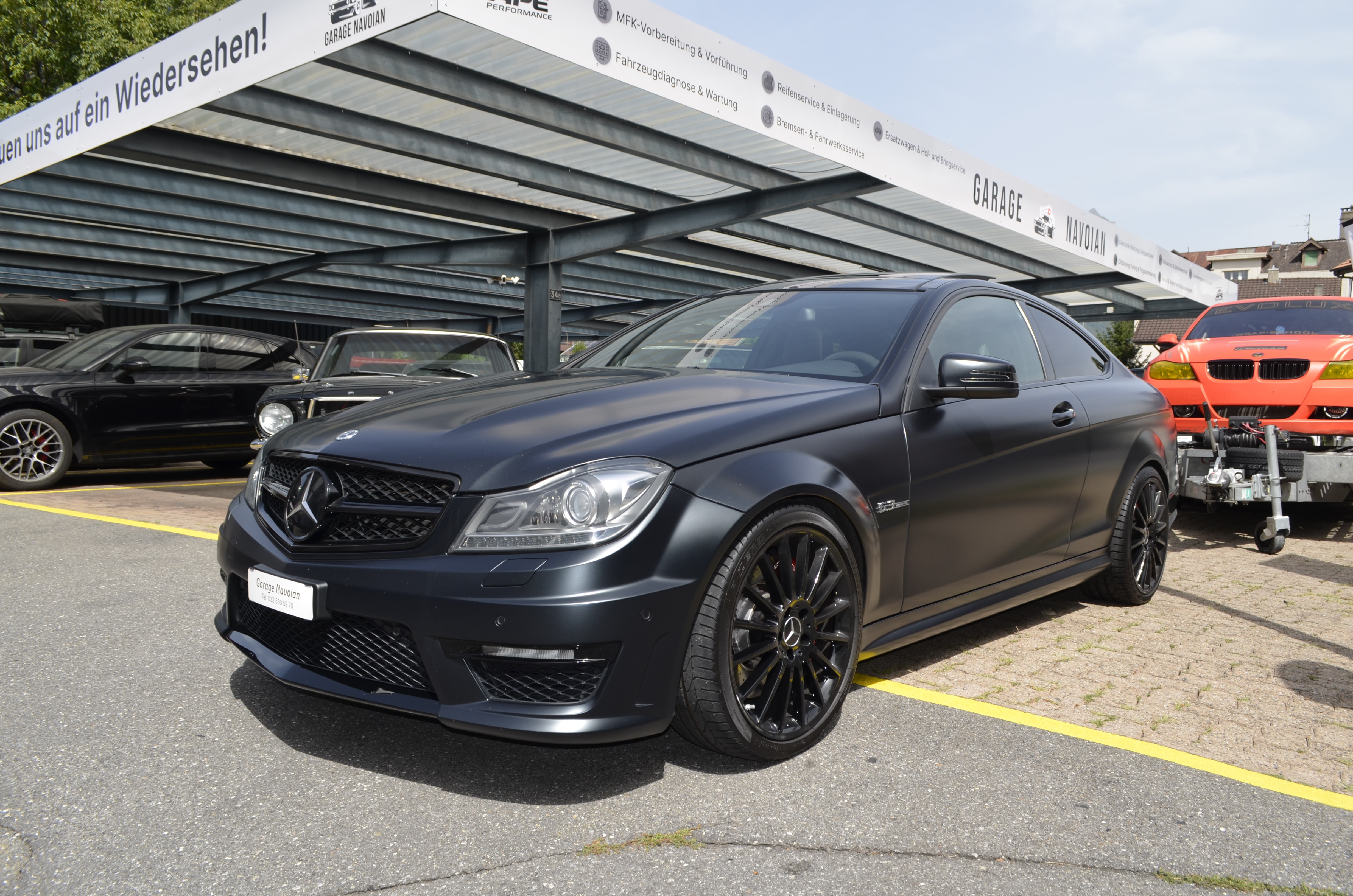 Car photo