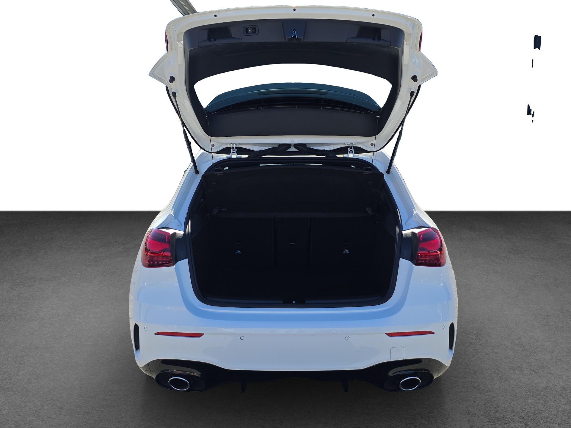 MERCEDES-BENZ A AMG 35 4Matic 8G-DCT-image-10