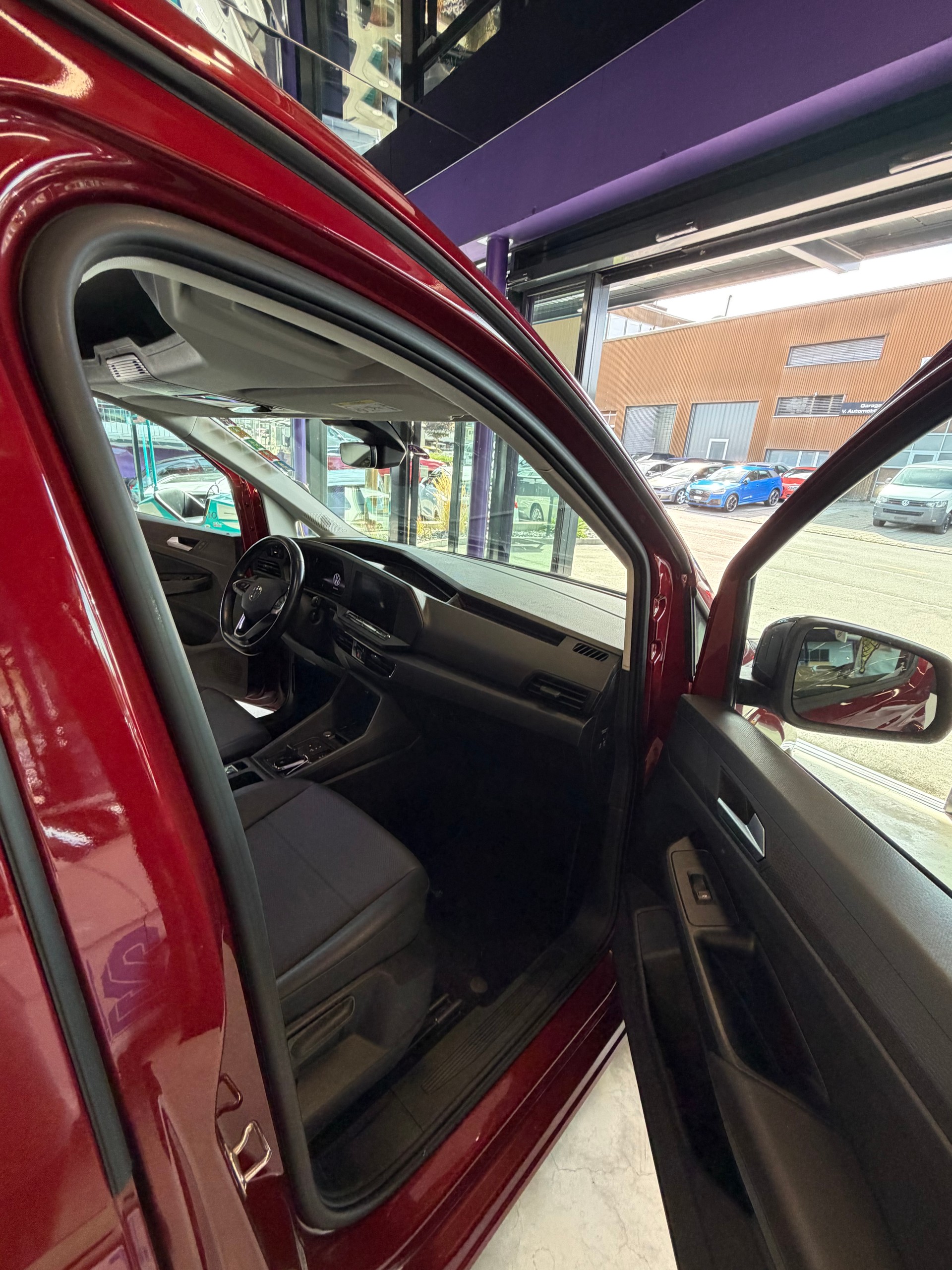 VW Caddy 1.5 TSI Liberty DSG-image-11