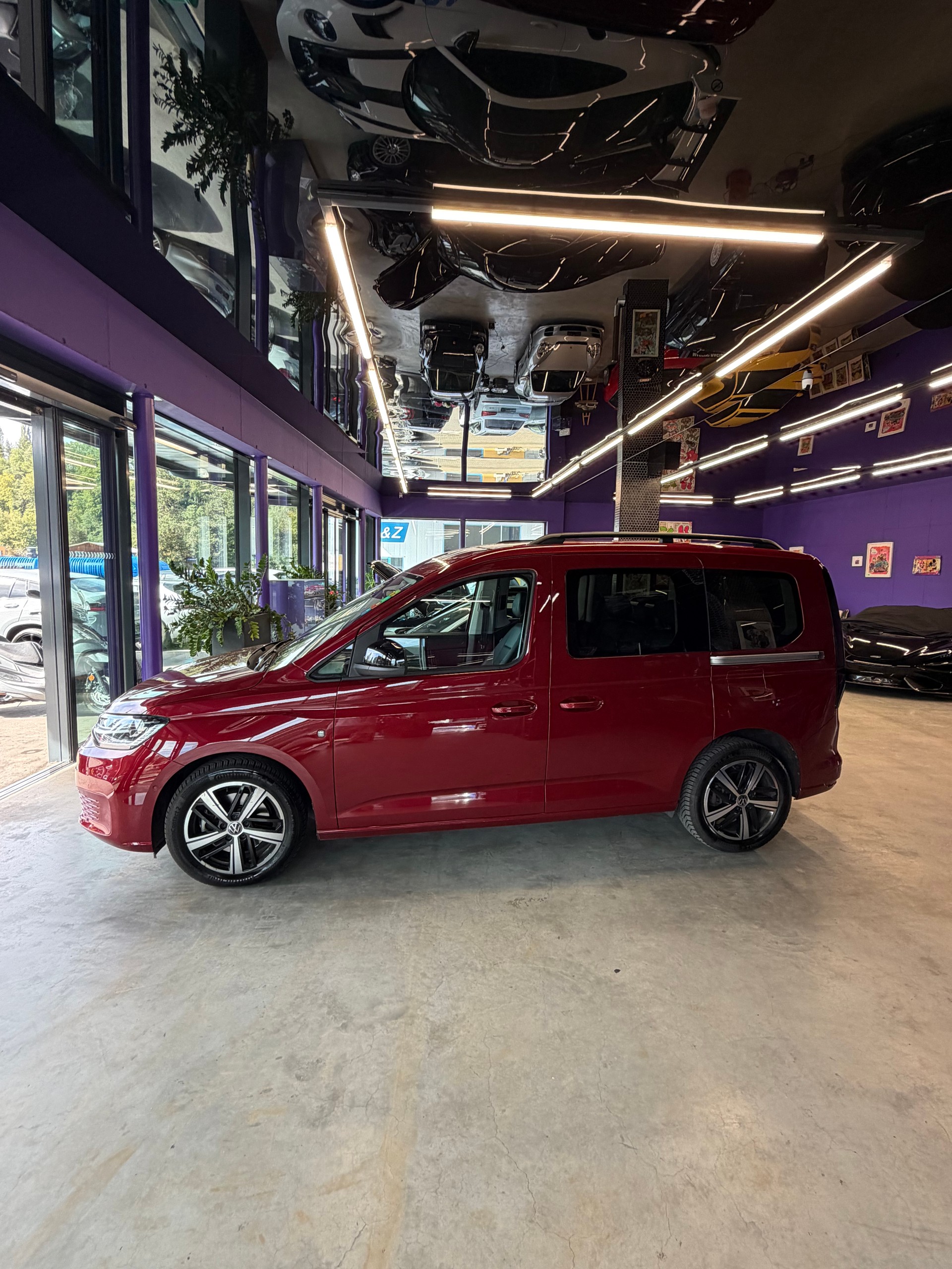 VW Caddy 1.5 TSI Liberty DSG-showroom-element-2
