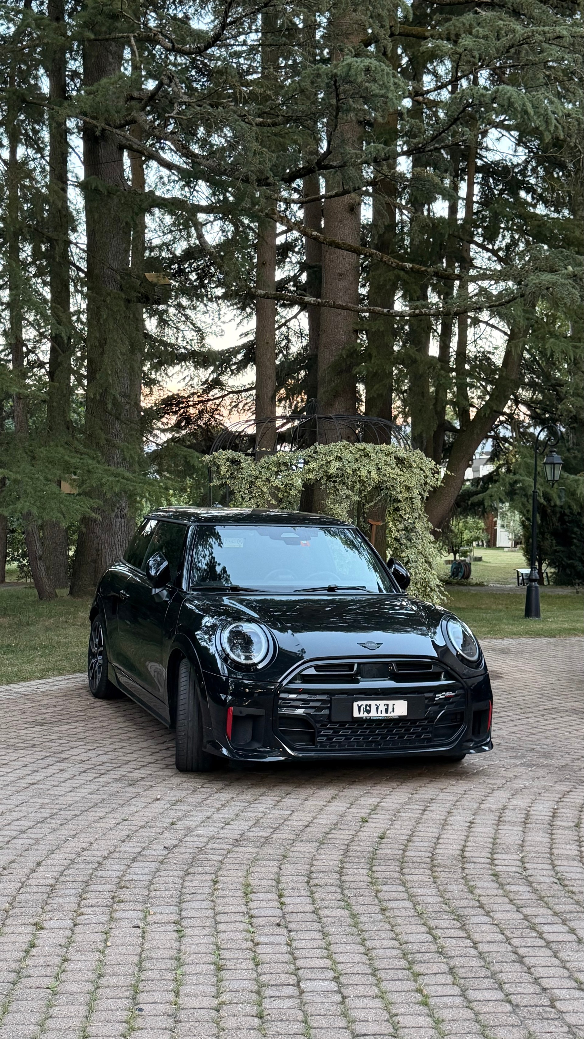 MINI 2.0i John Cooper Works-image-3