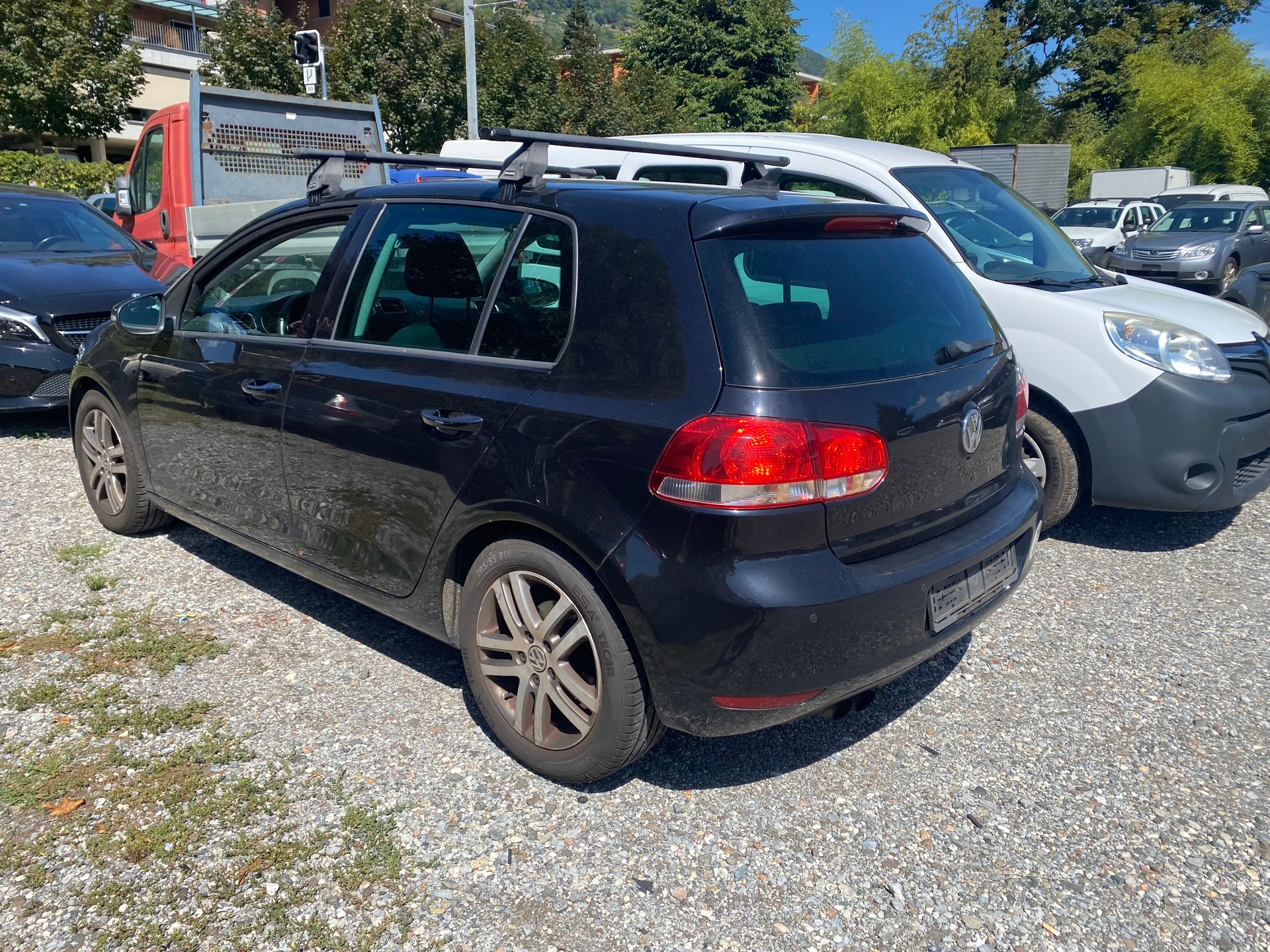 VW Golf 1.4 TSI Trendline-image-1