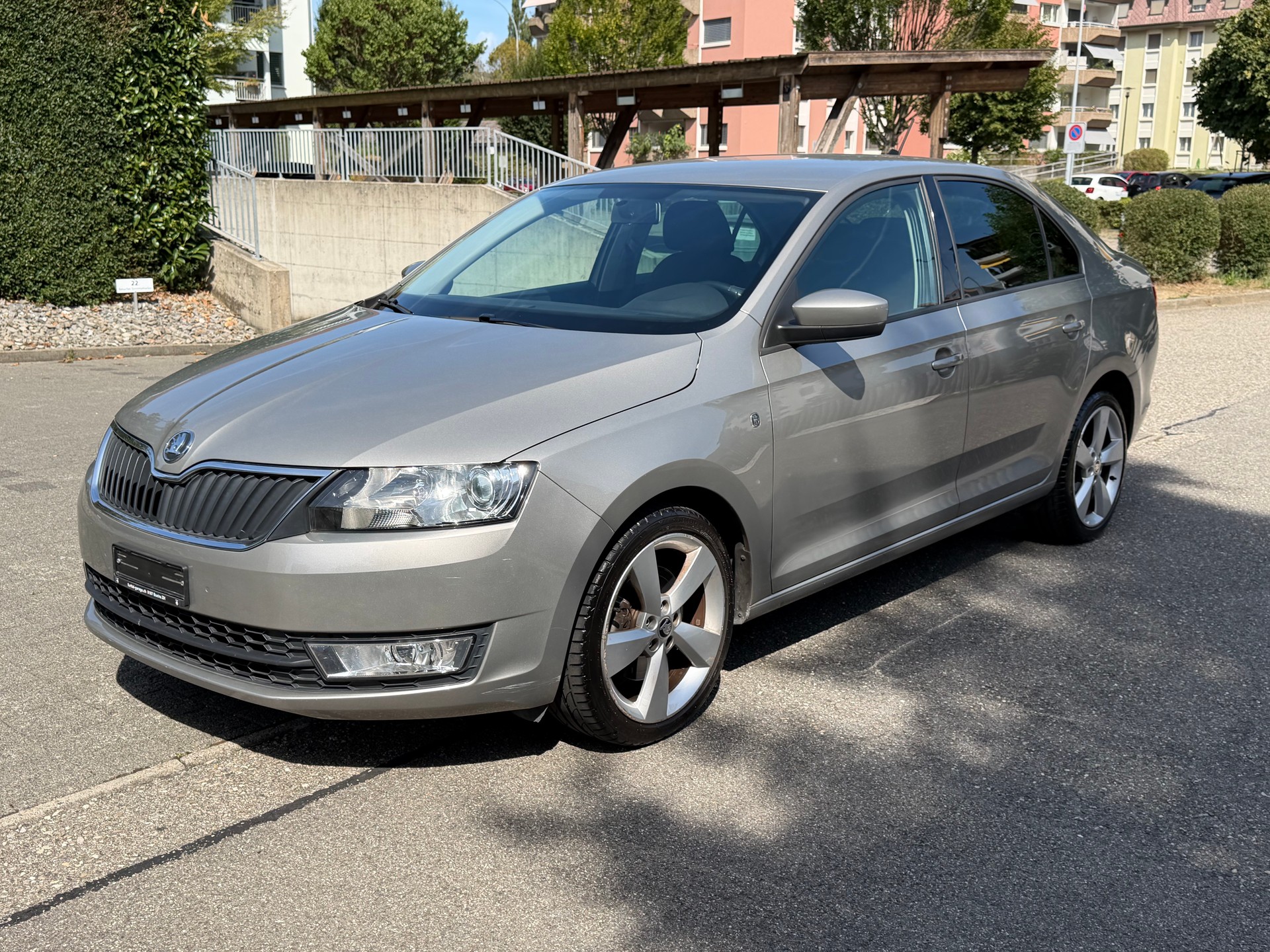 SKODA Rapid 1.4 TSI Elegance DSG-image-1