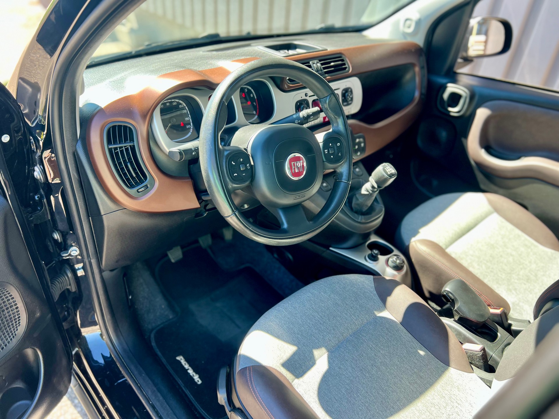 FIAT Panda 0.9 Twinair Turbo Cross 4x4 by Nutzfahrzeugcenter Seetal-image-9