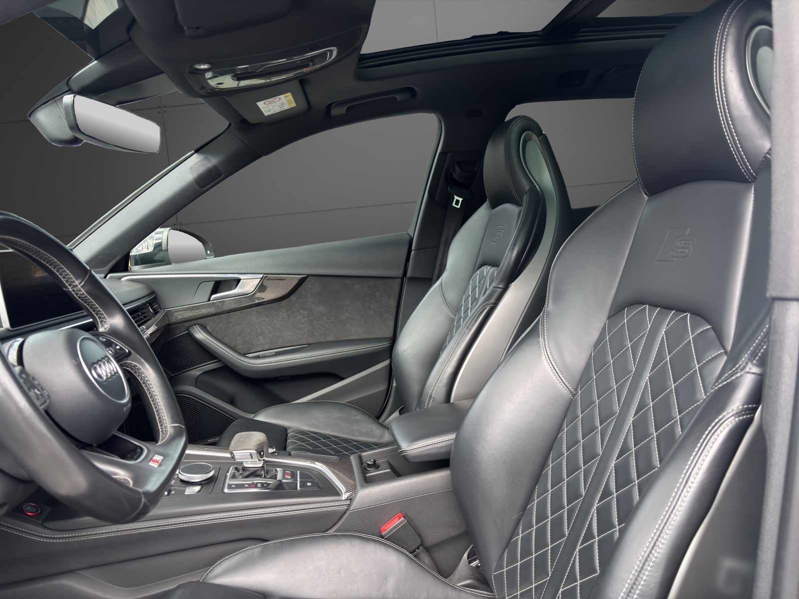 AUDI S4 Avant 3.0 TFSI quattro tiptronic-image-2