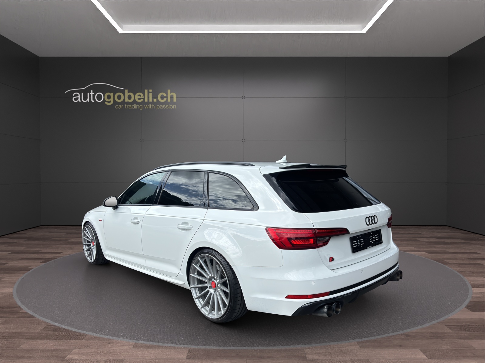 AUDI S4 Avant 3.0 TFSI quattro tiptronic-image-1