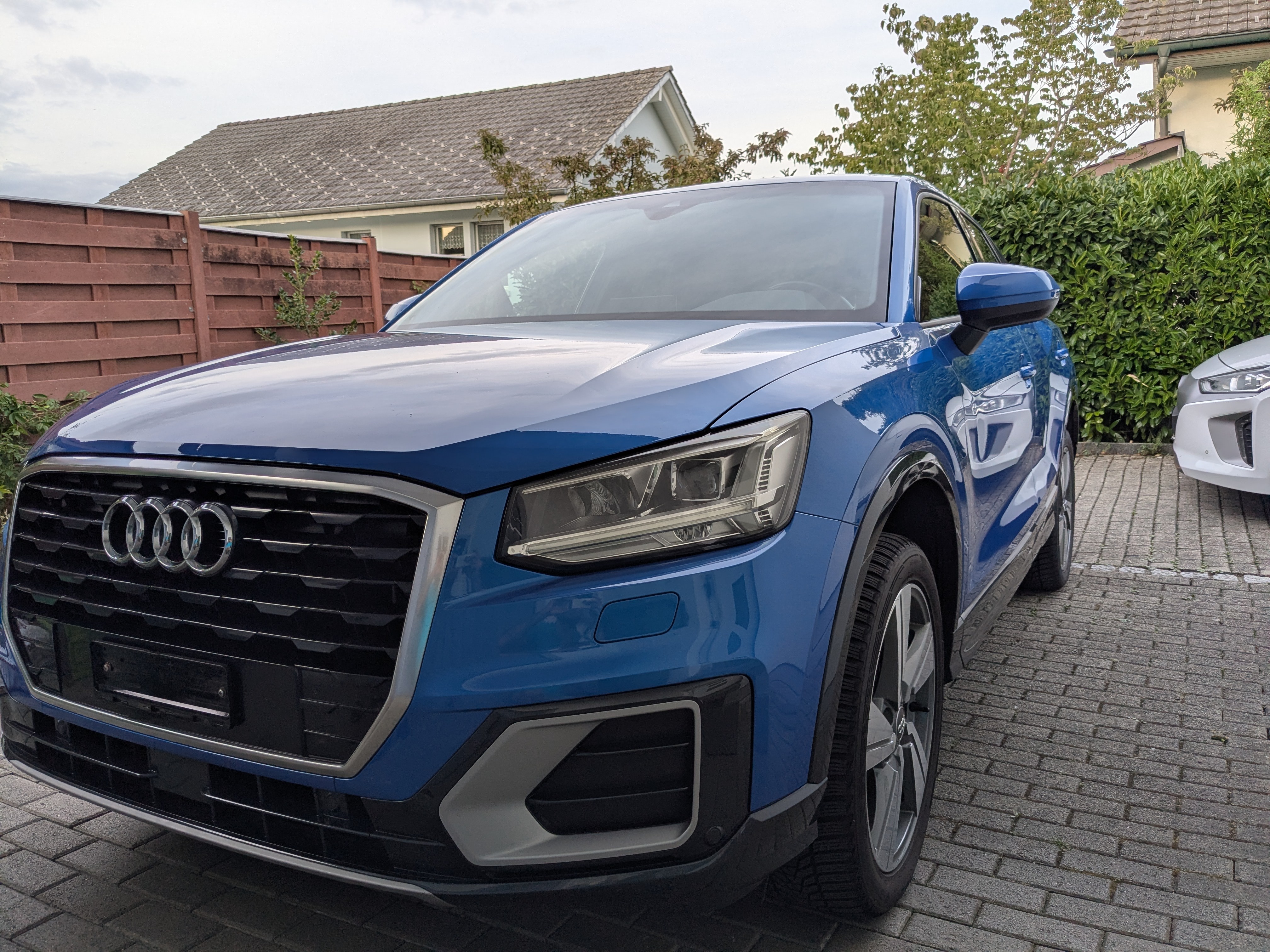 Car photo
