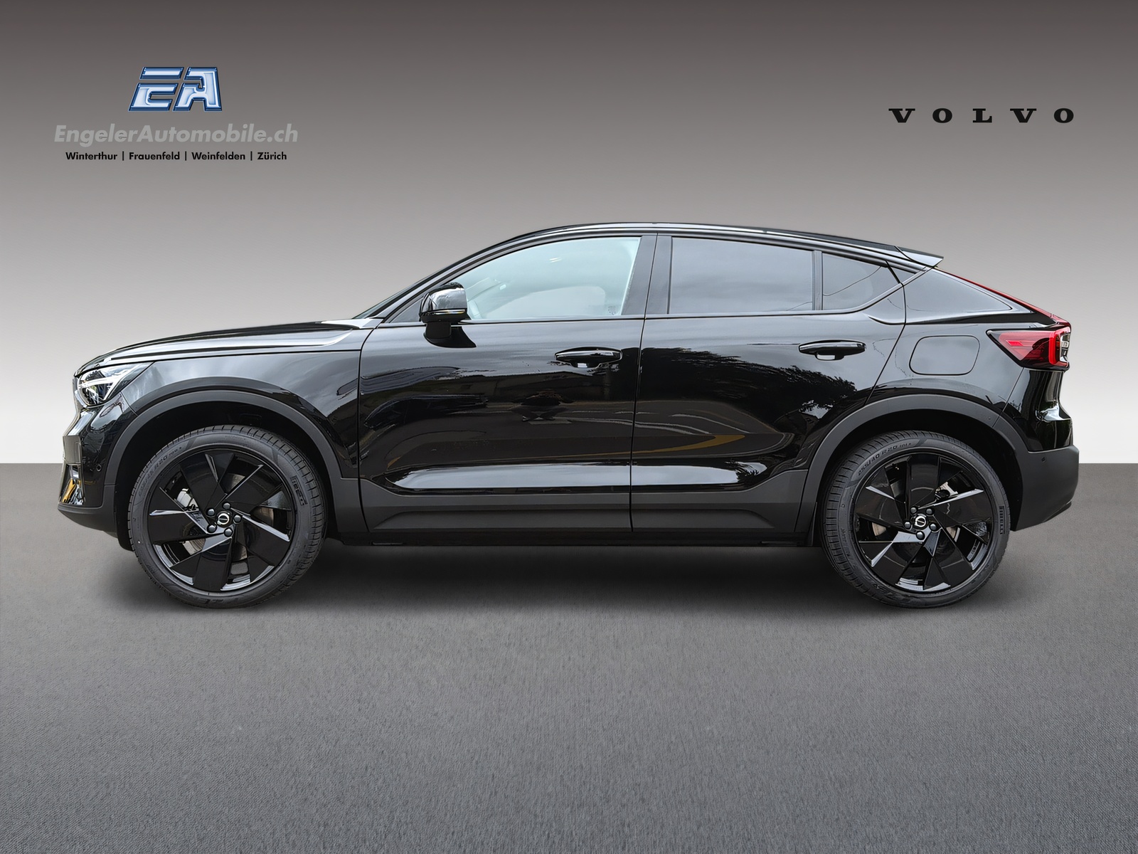 VOLVO EC40 Twin Performance Black Edition AWD-image-2
