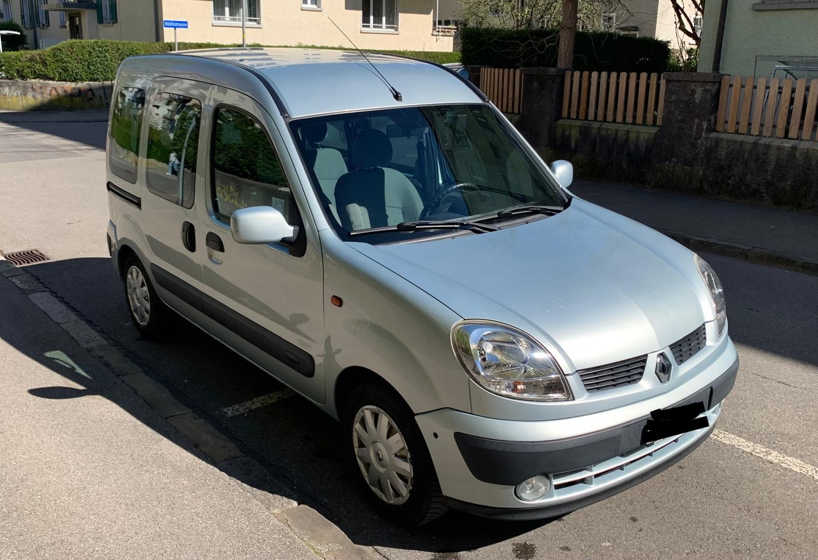RENAULT 1.6 16V Authentique