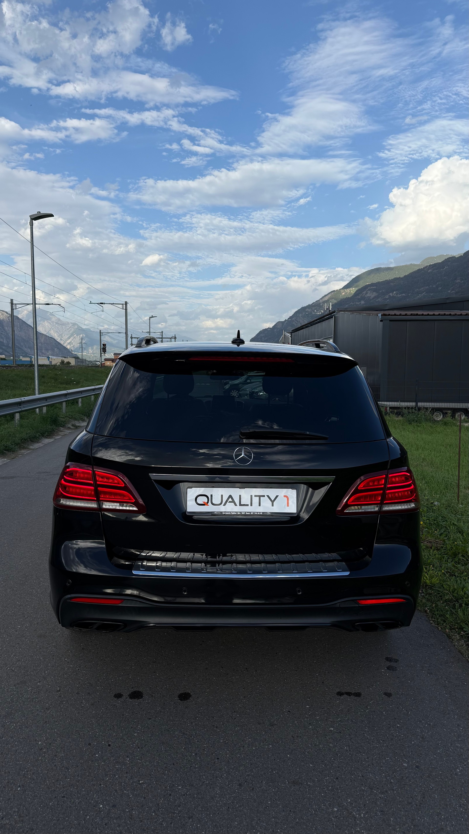 MERCEDES-BENZ GLE 43 AMG Executive 4Matic 9G-Tronic-image-4