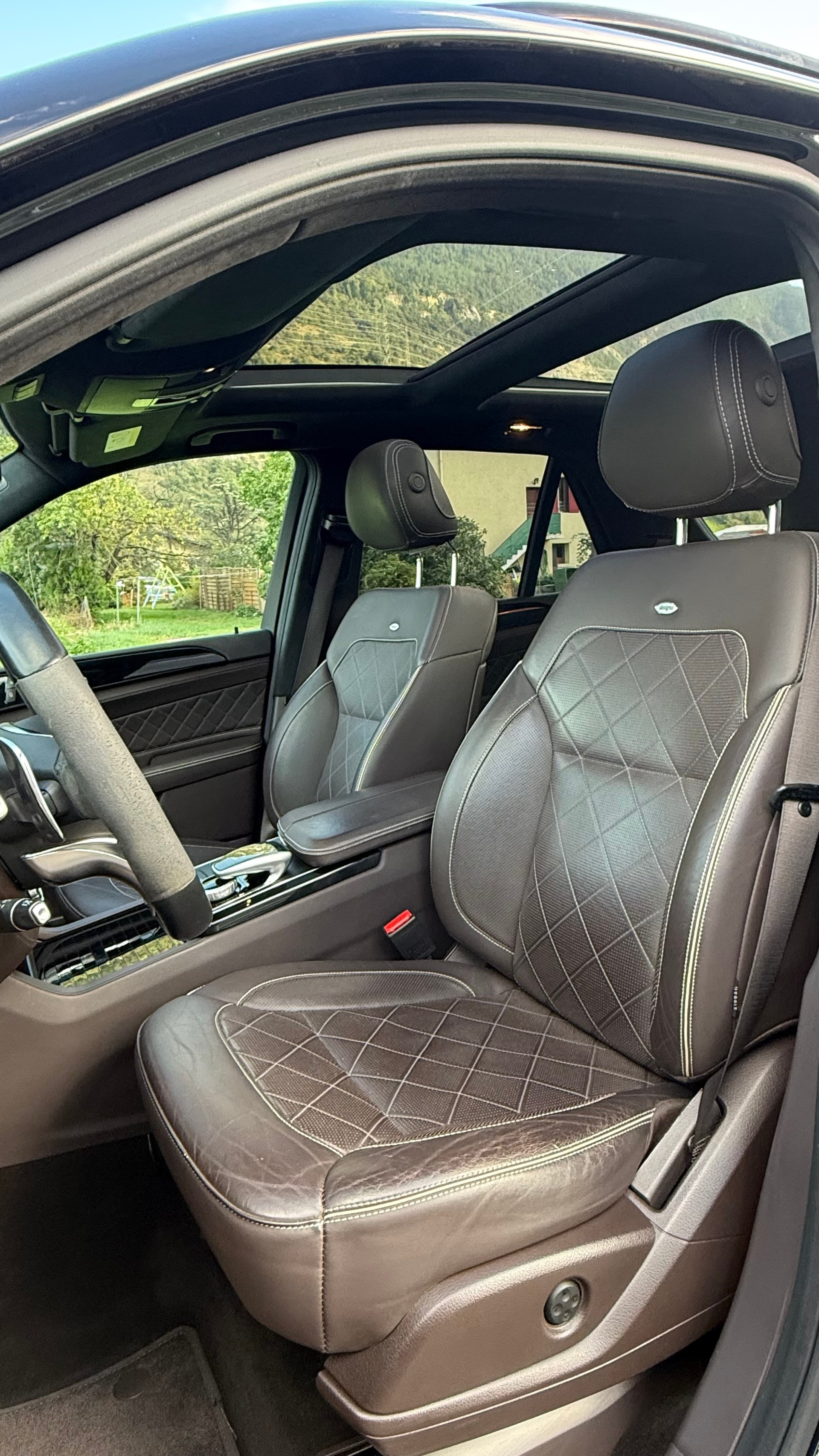 MERCEDES-BENZ GLE 43 AMG Executive 4Matic 9G-Tronic-image-10