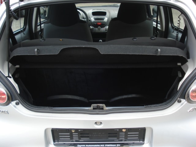 TOYOTA Aygo 1.0 Linea Terra-image-11