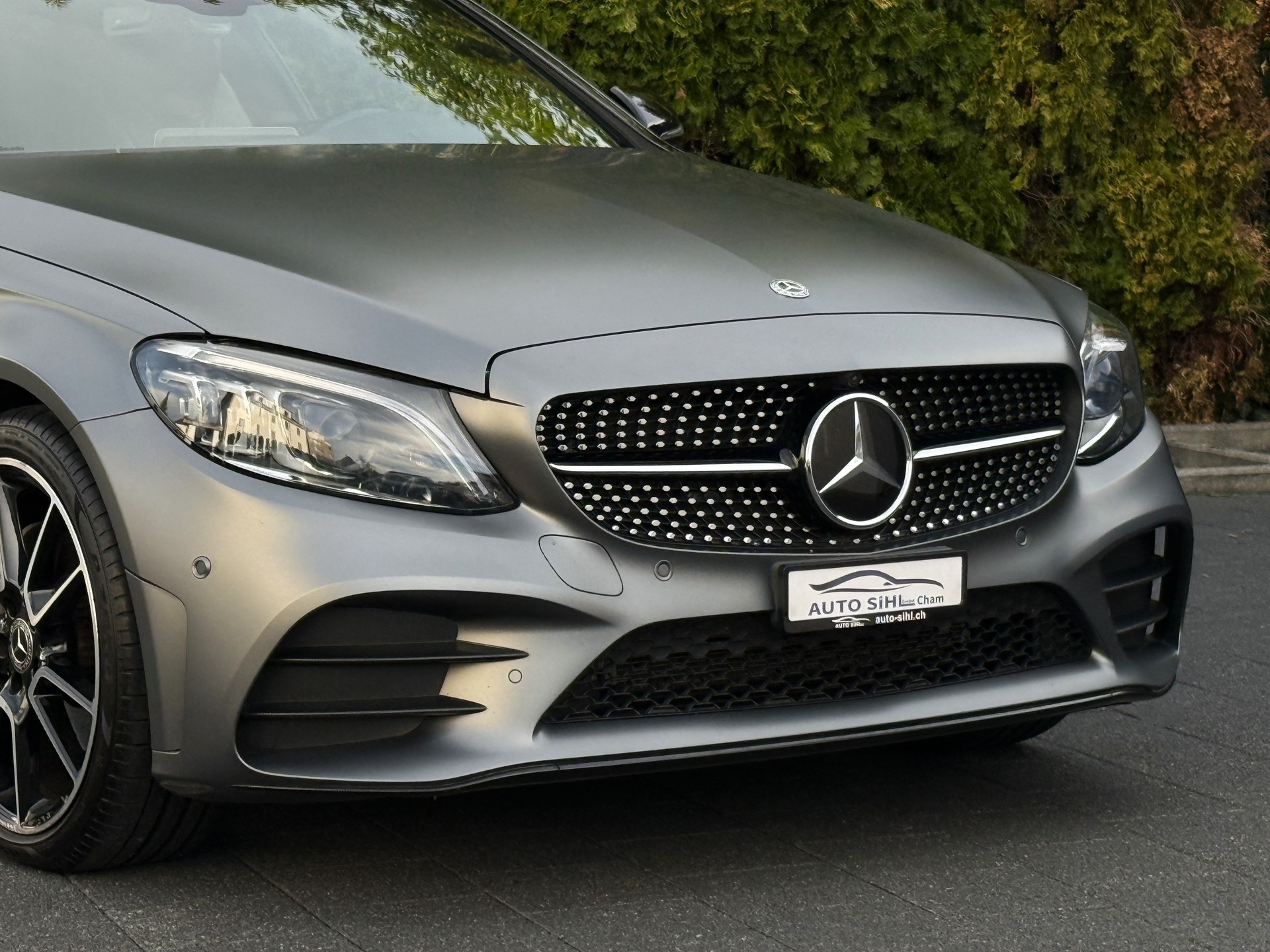 MERCEDES-BENZ C 200 Coupé 4Matic AMG Line 9G-Tronic / 1.Hand-image-5